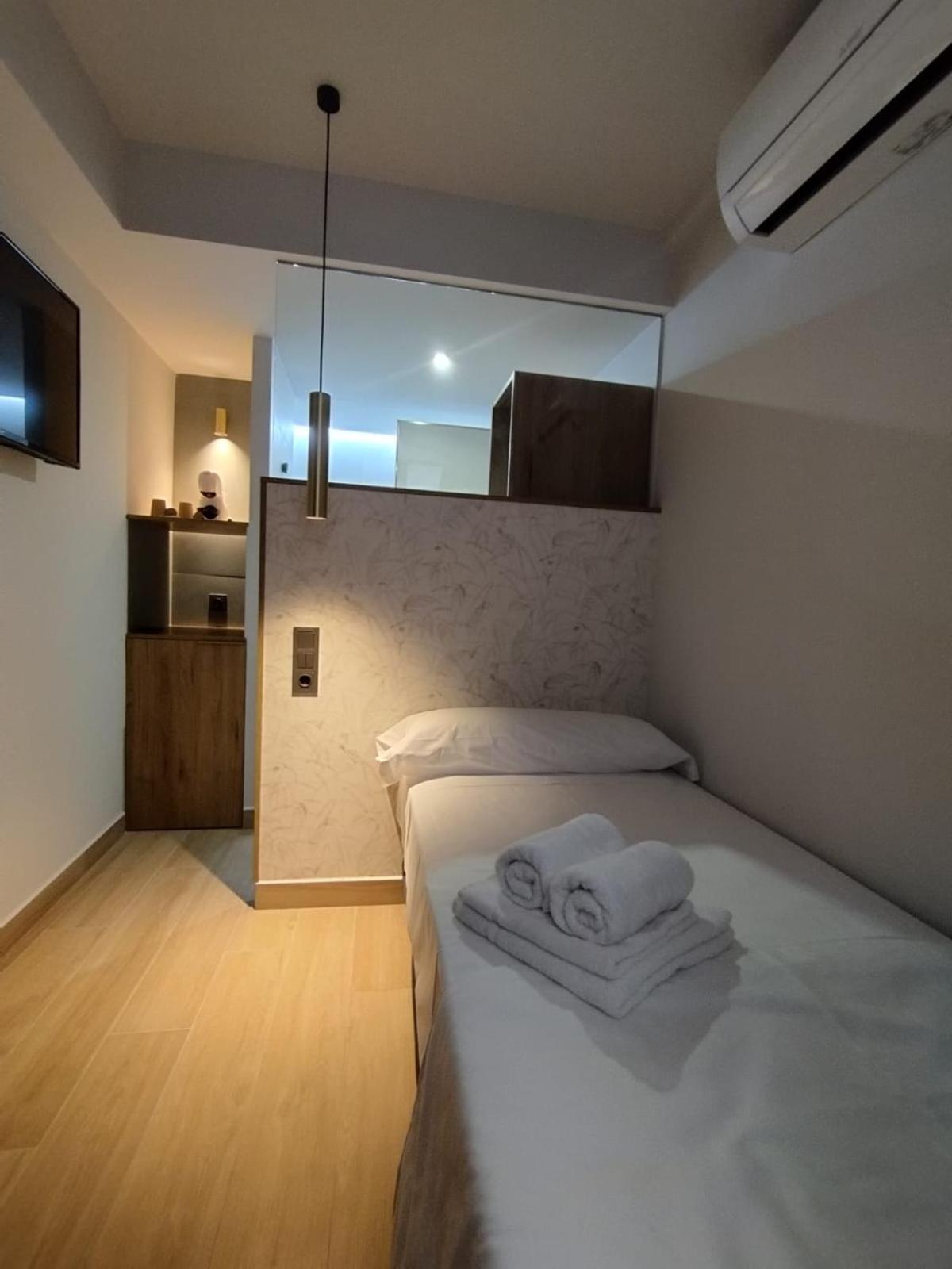 Habitación individual con baño privado