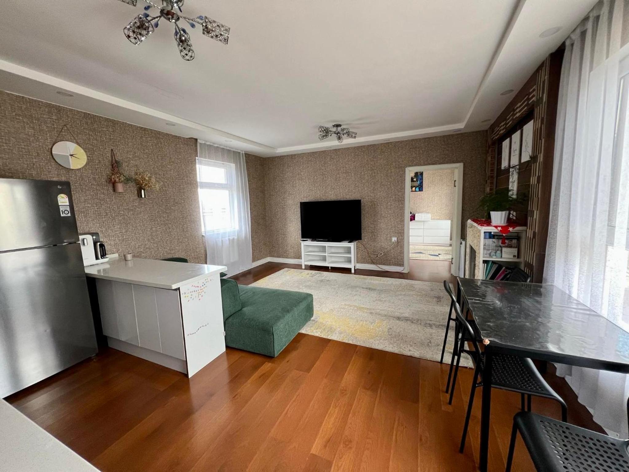 One-Bedroom House photo 1