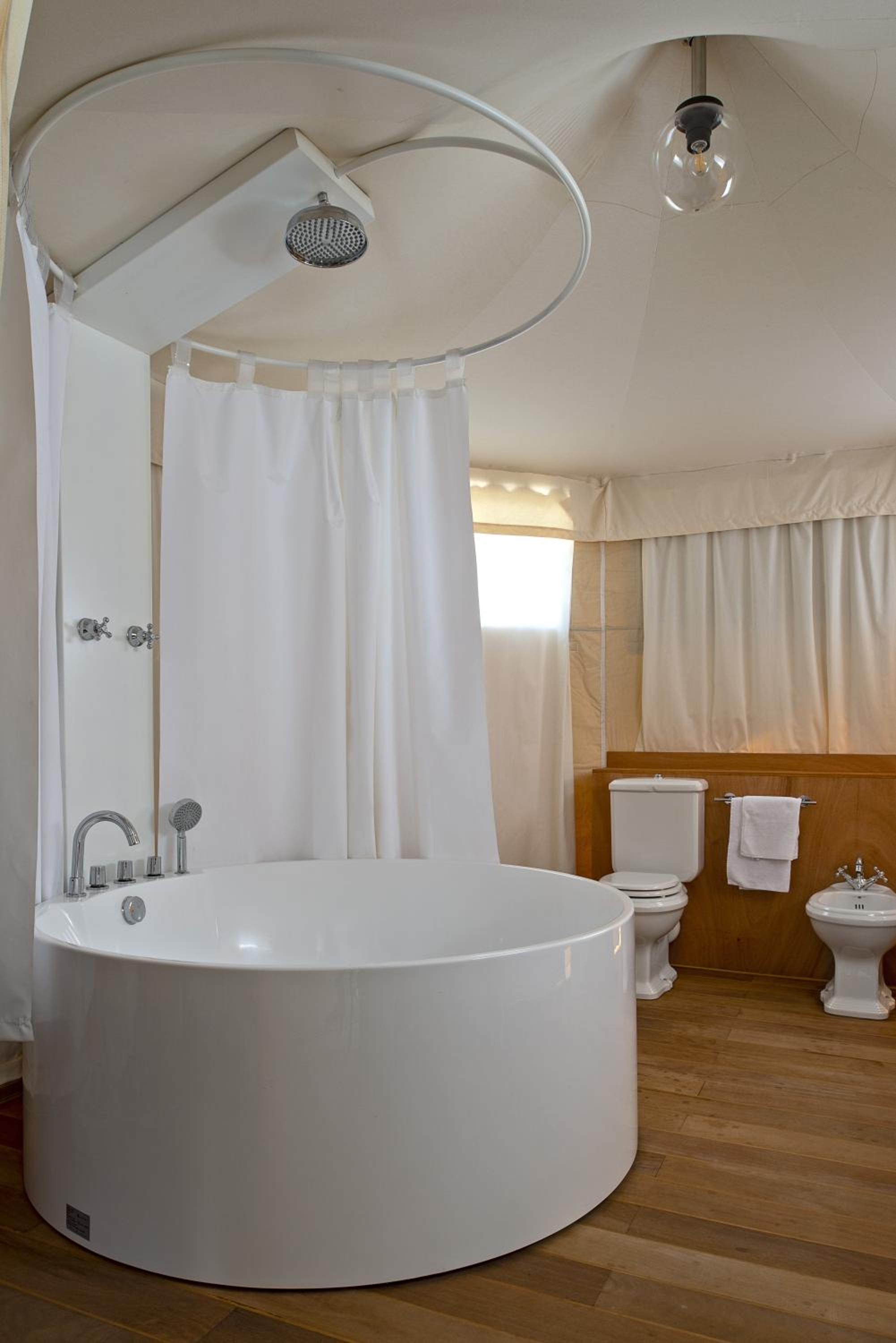 Tent - Photo 17