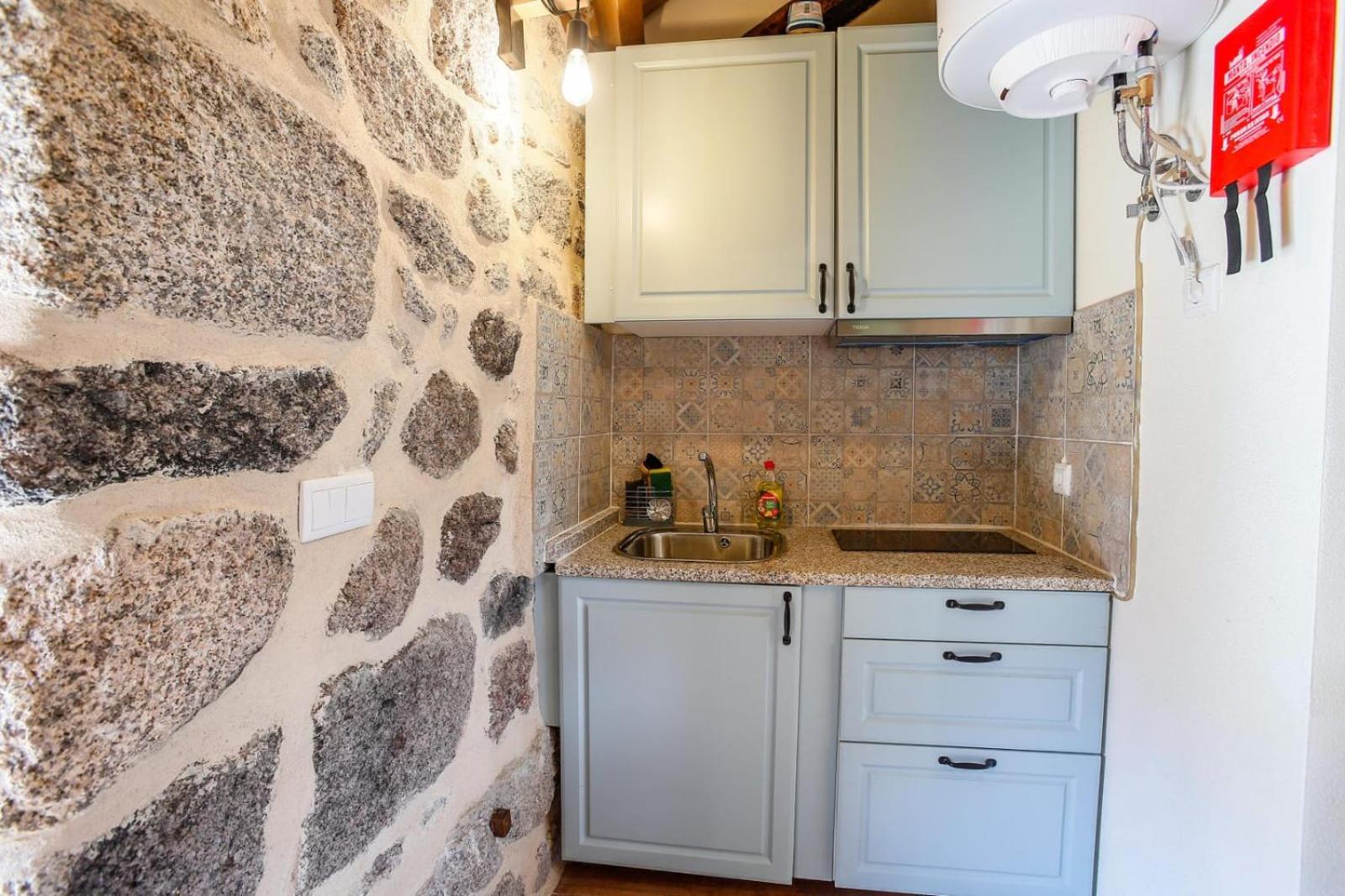 One-Bedroom House photo 2