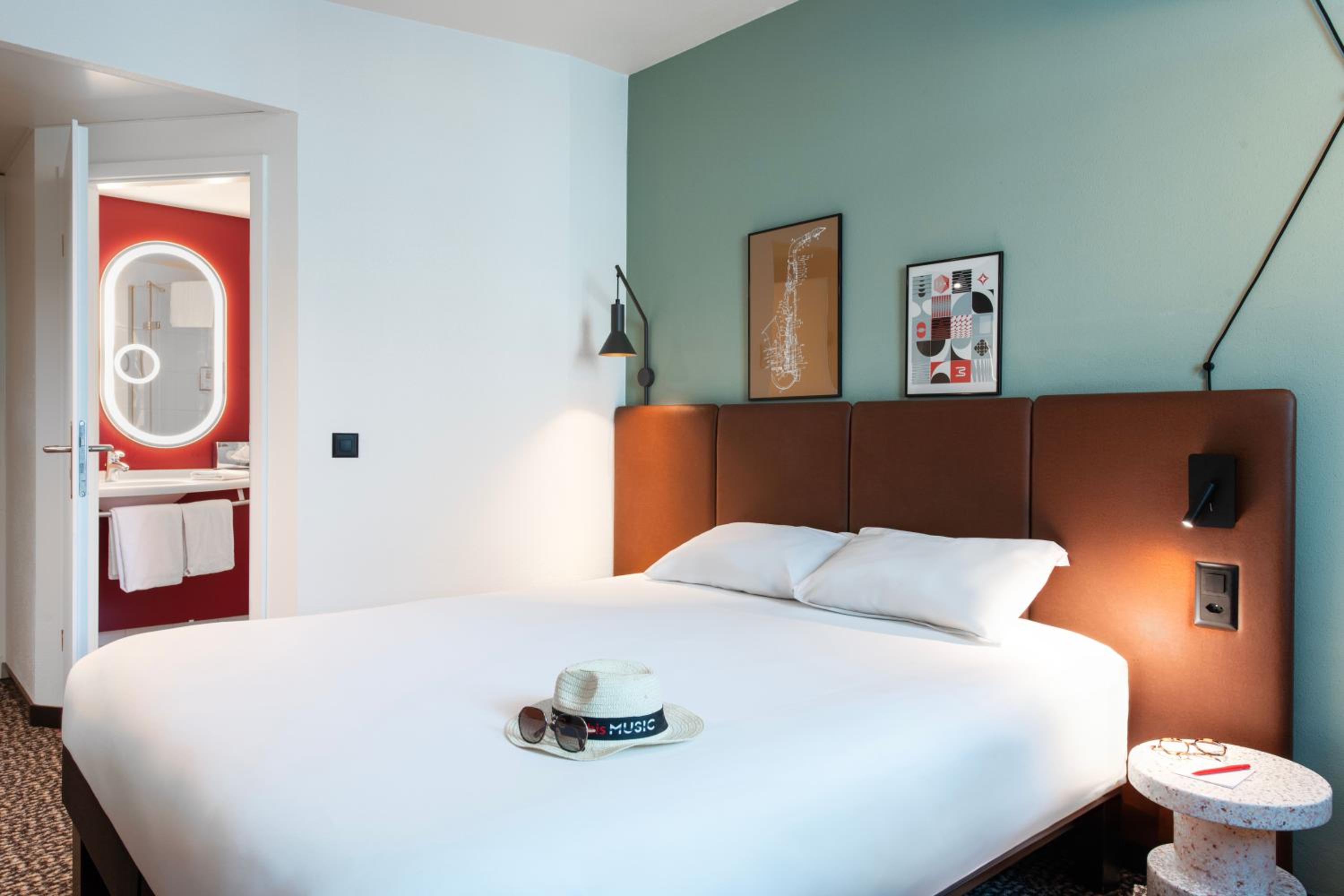 Double Room - Photo 5