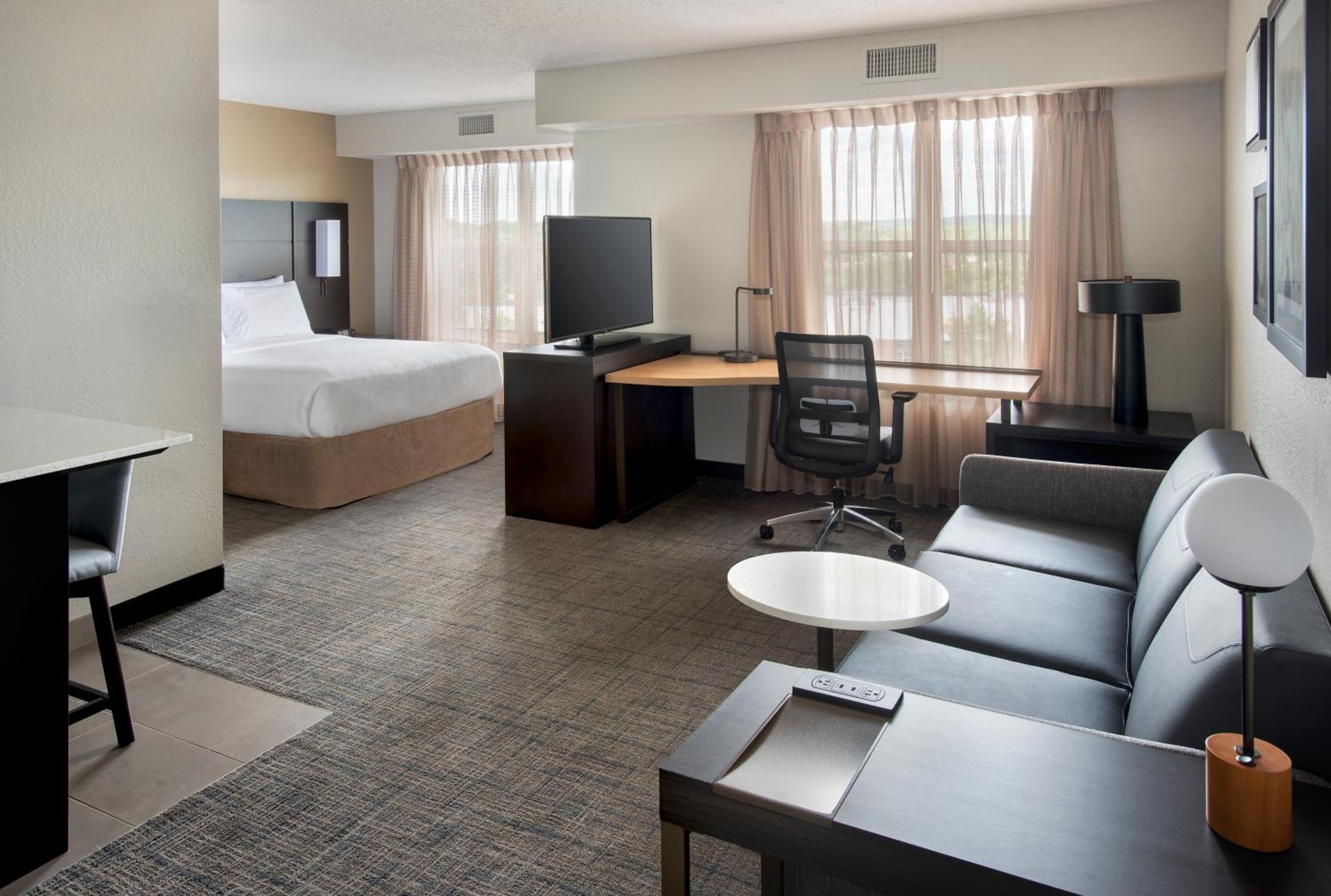 Pure Wellness Studio Suite with One Queen Bed and Sofa Bed - Photo 1