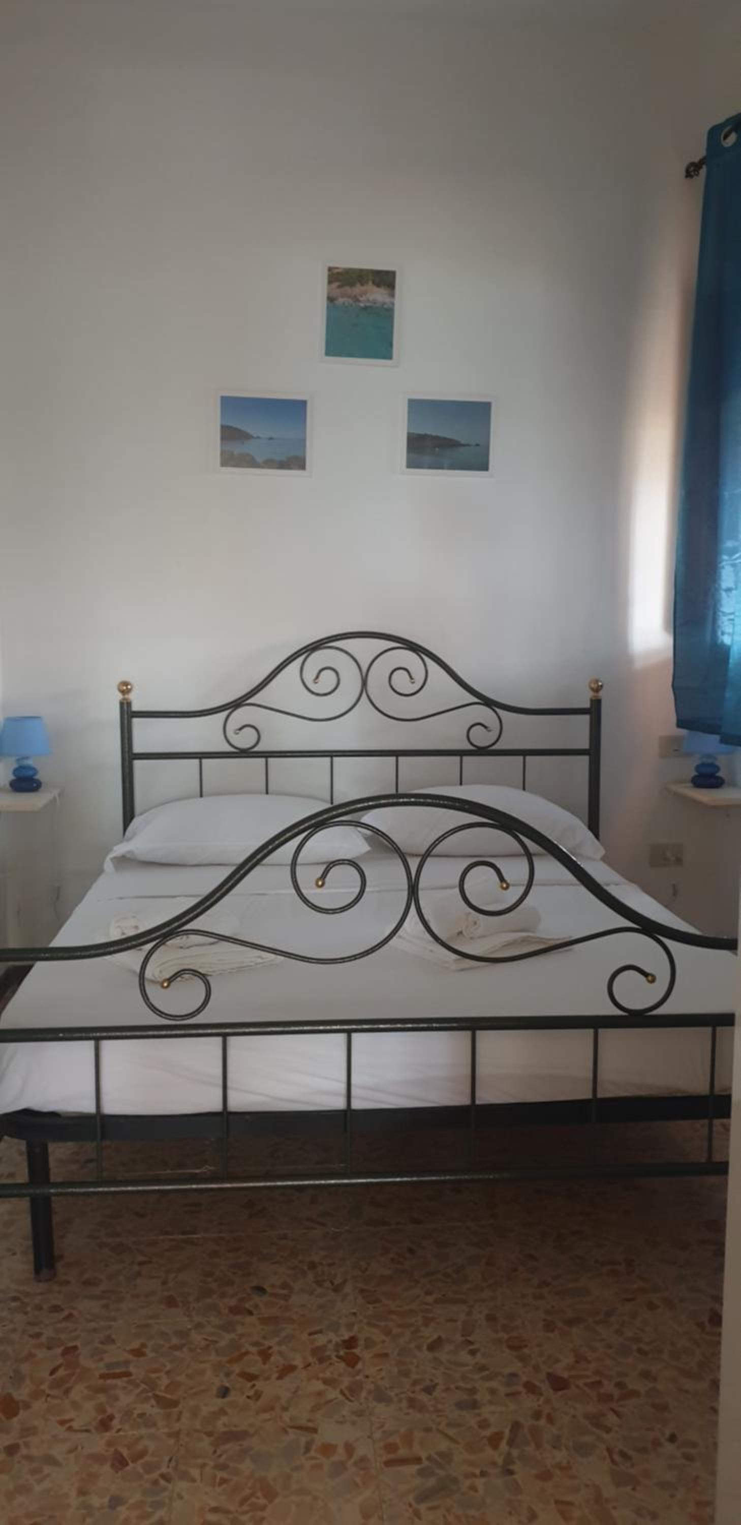 Two-Bedroom House photo 3