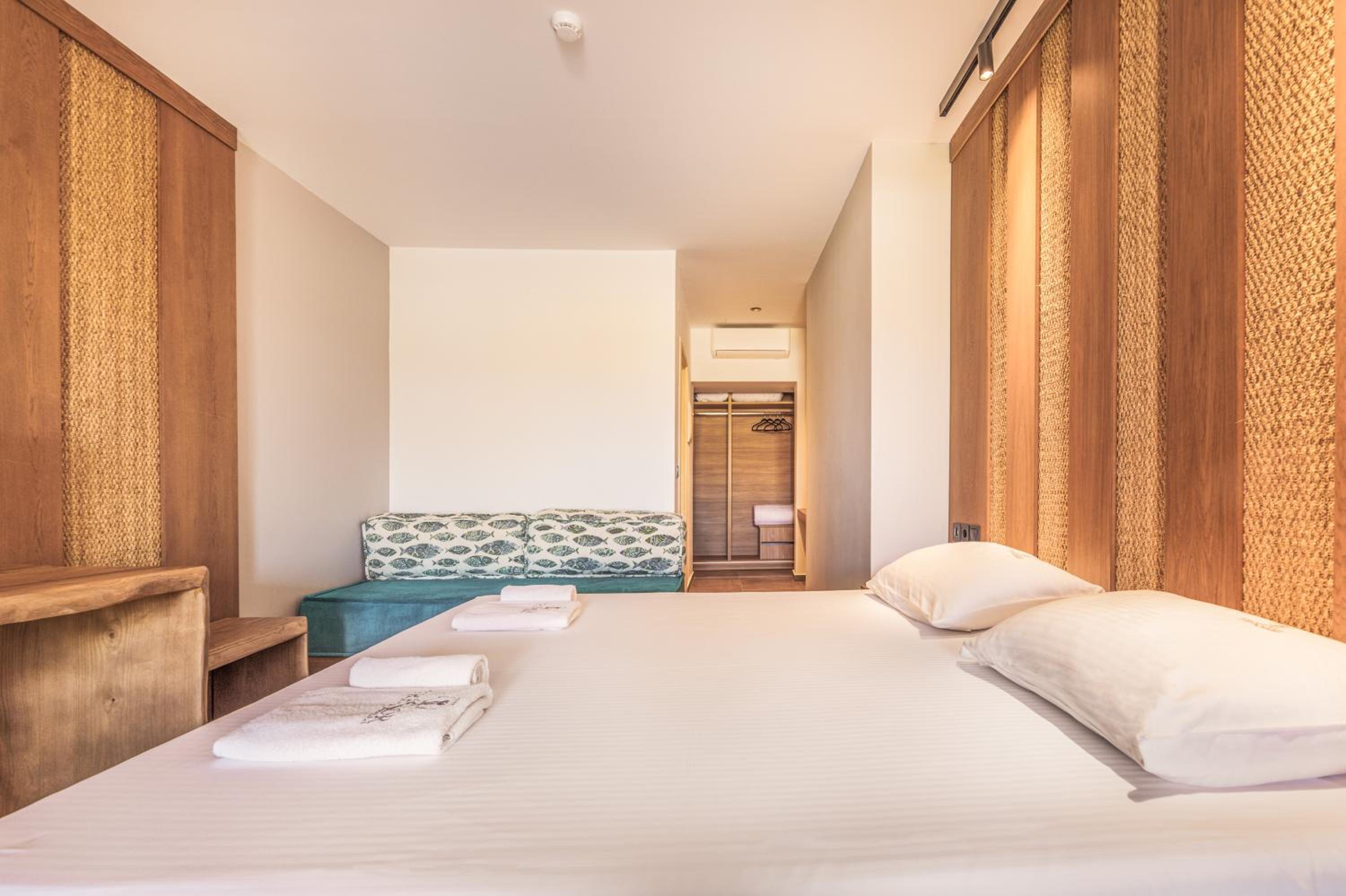 Luxury Quadruple Room