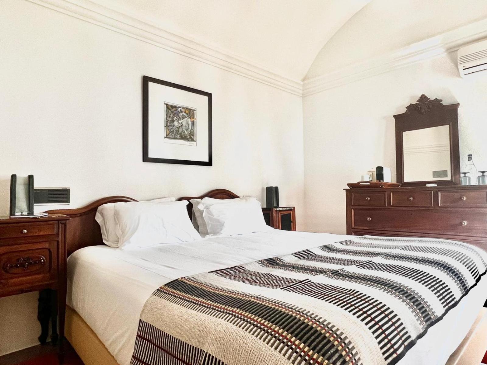 Deluxe Double or Twin Room photo 1
