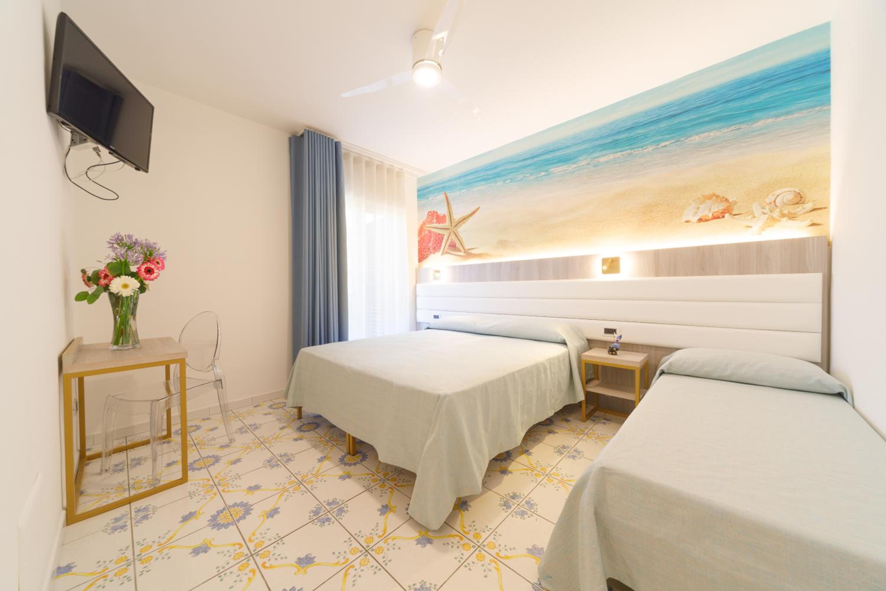 Deluxe Triple Room
