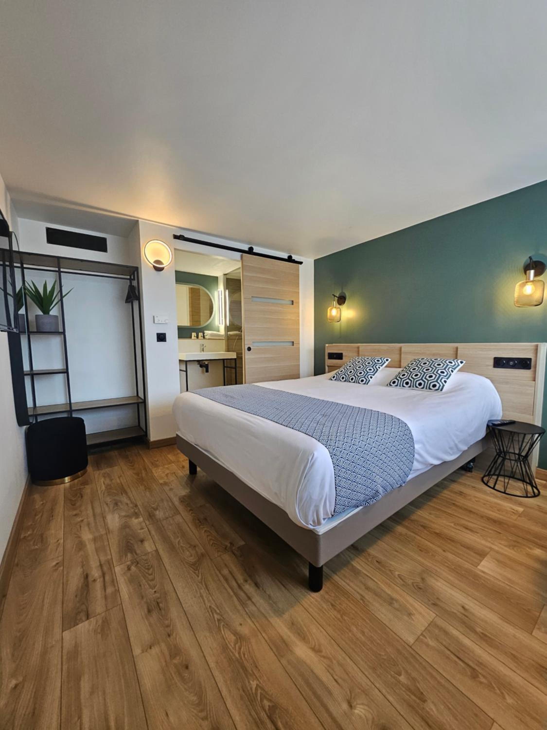 Premium Double Room - Photo 2