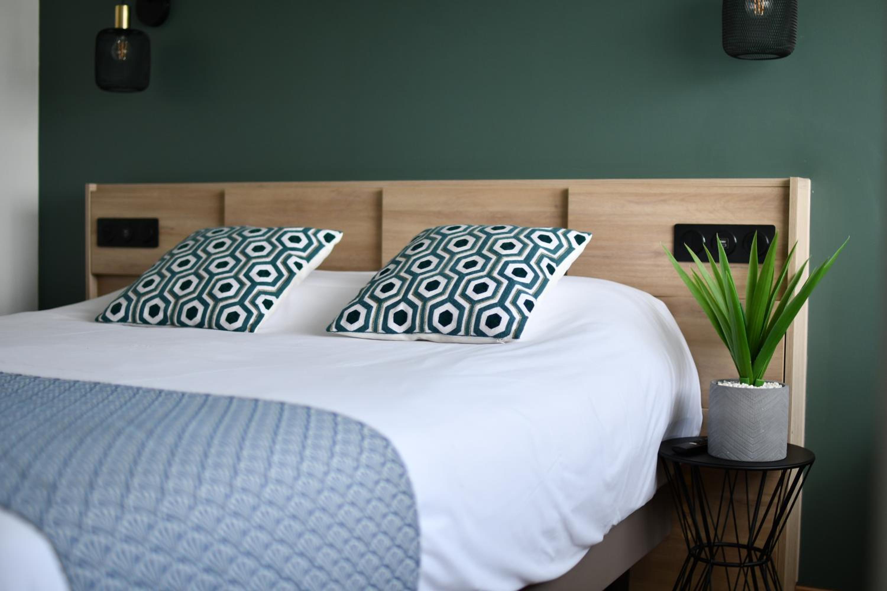 Premium Double Room - Photo 1