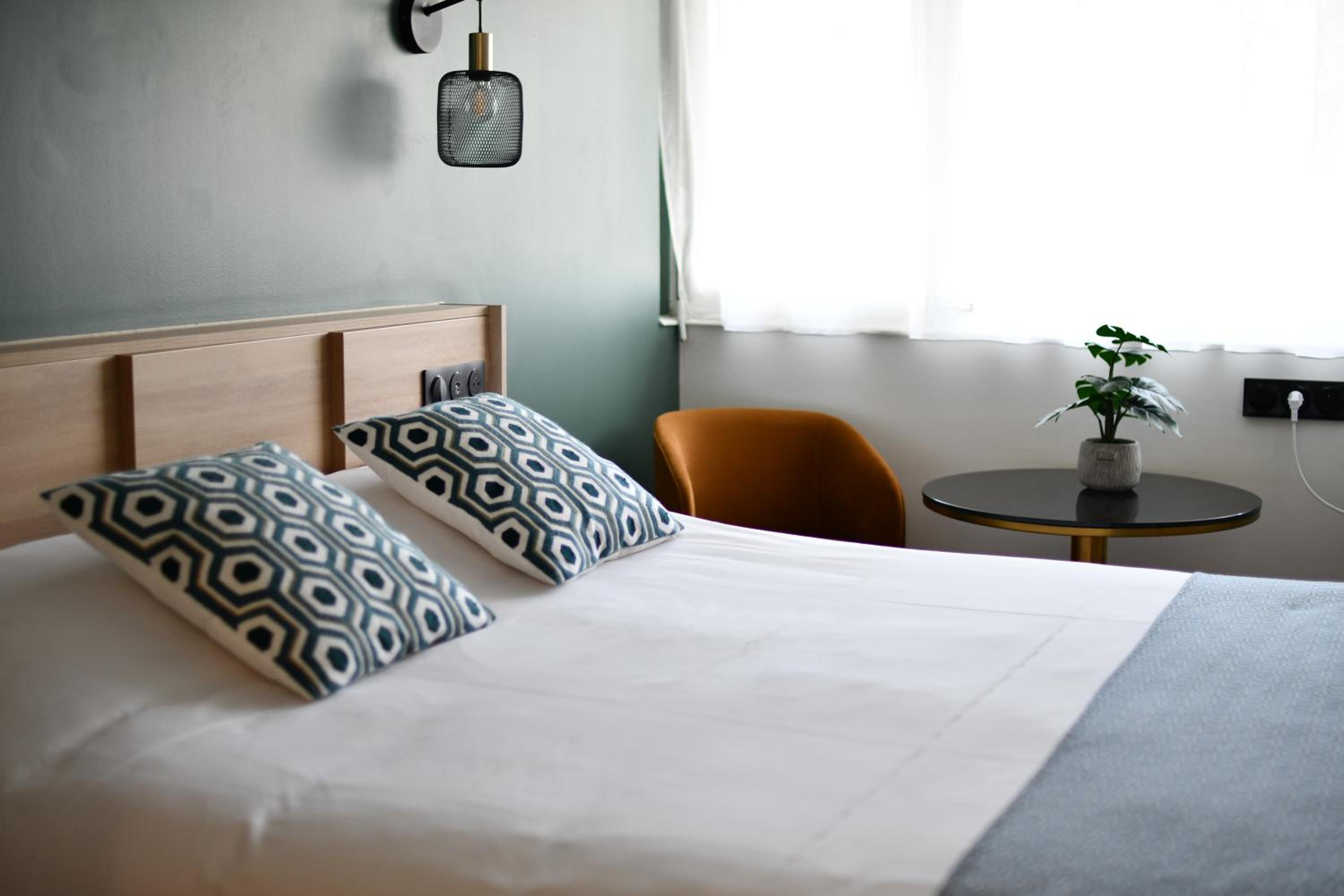 Premium Double Room - Photo 3