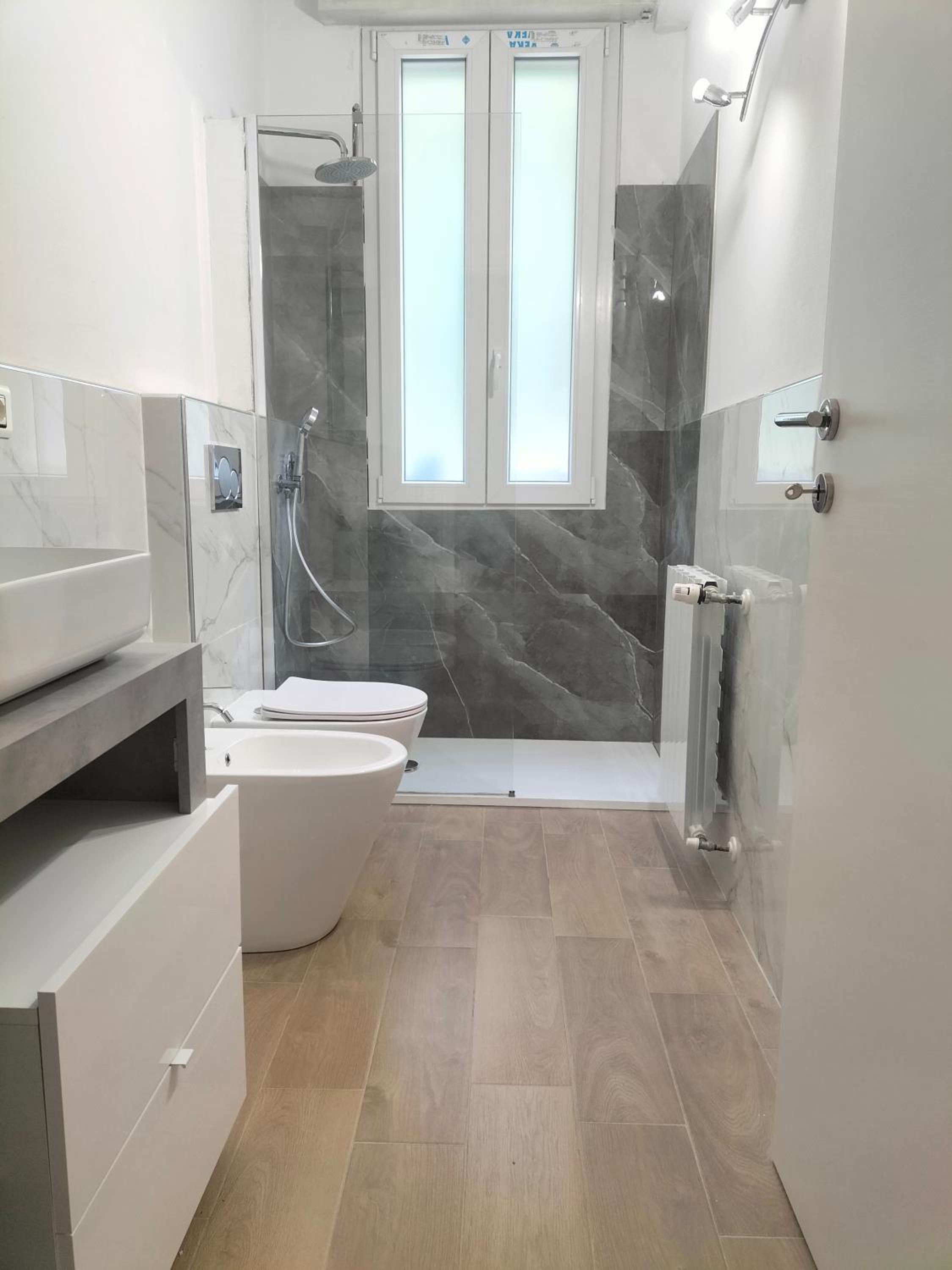 One-Bedroom Apartment with Balcony photo 2