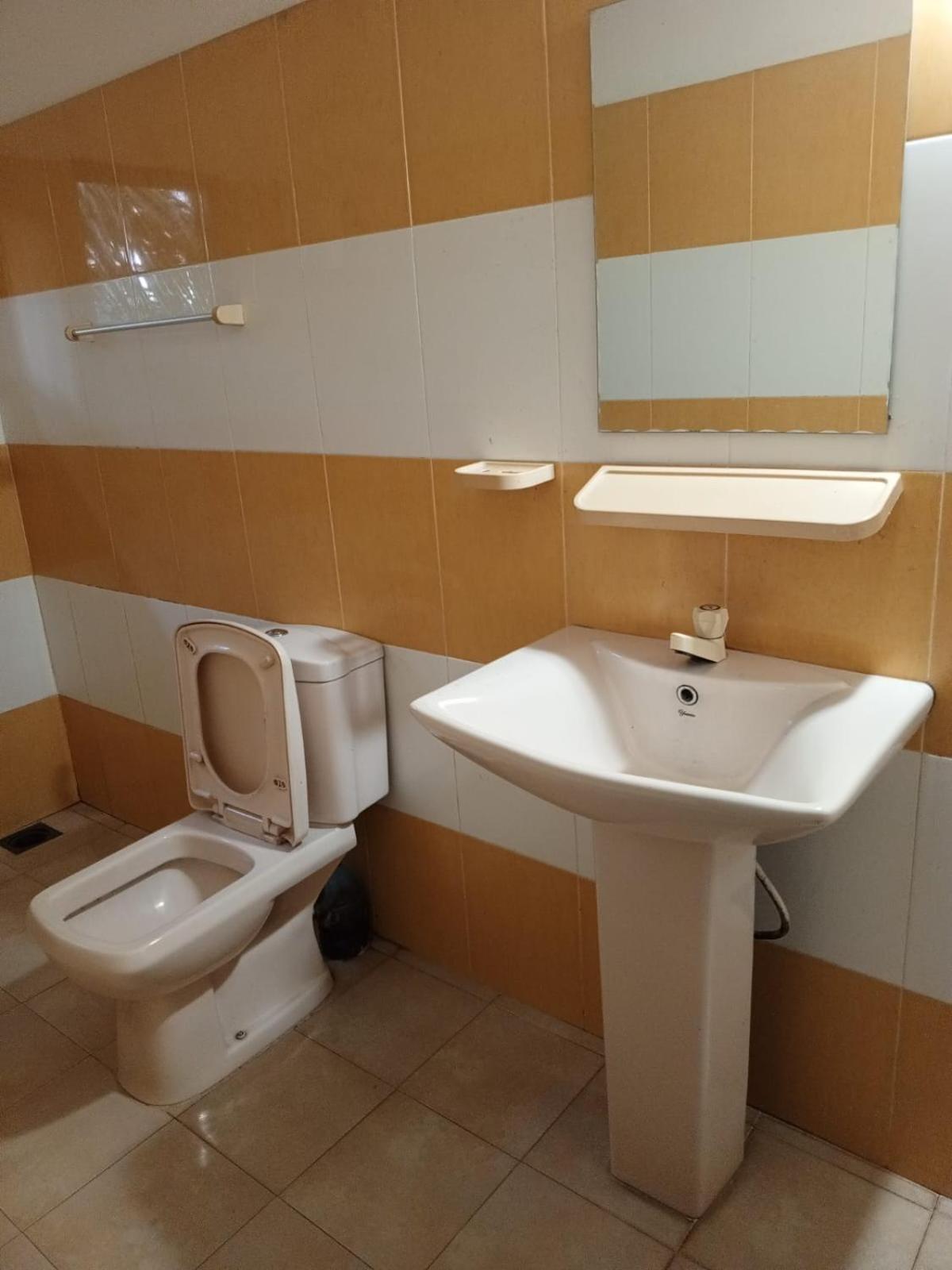 Budget Double Room photo 2