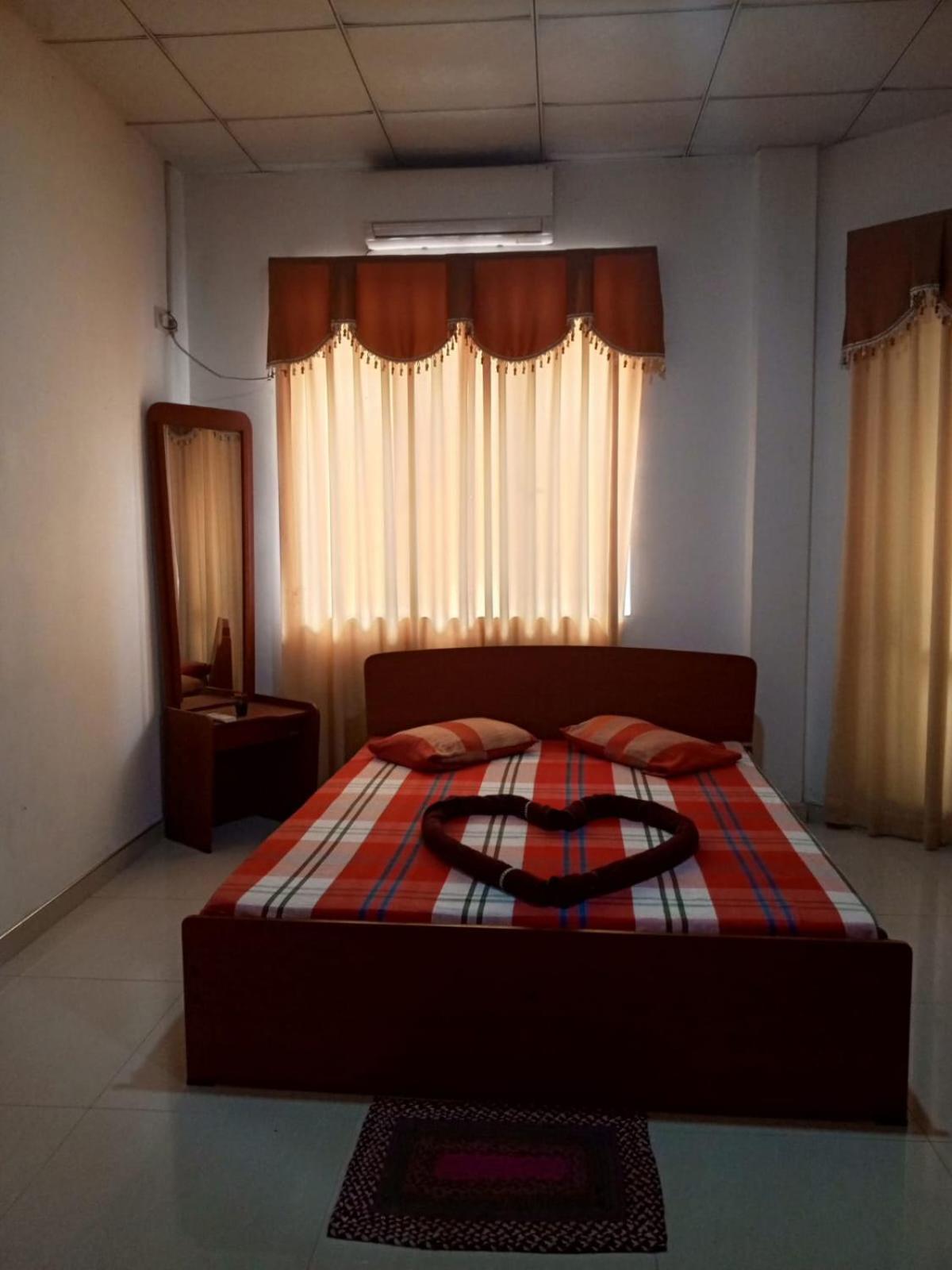Double Room with Private Bathroom photo 2
