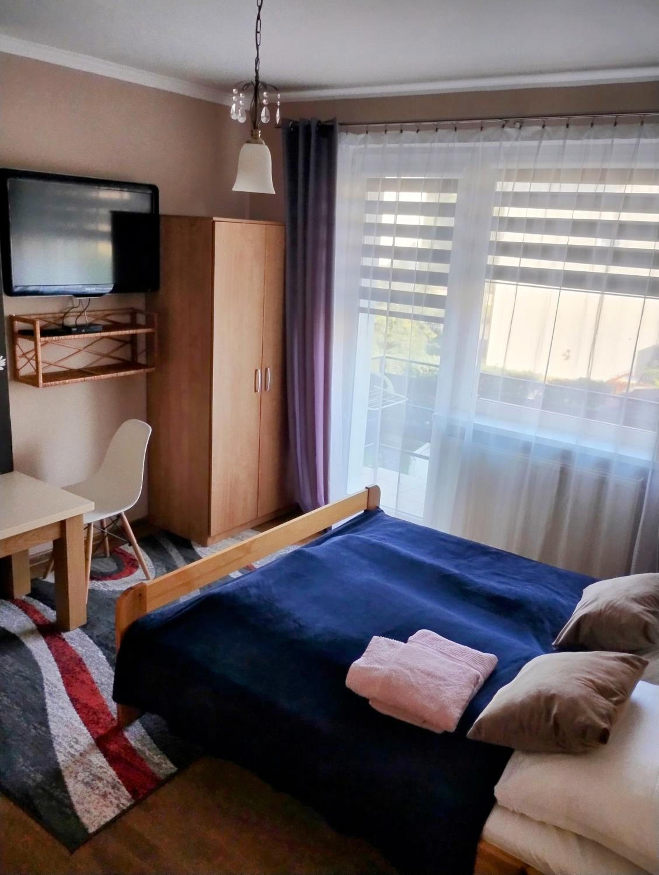 Large Double Room photo 1
