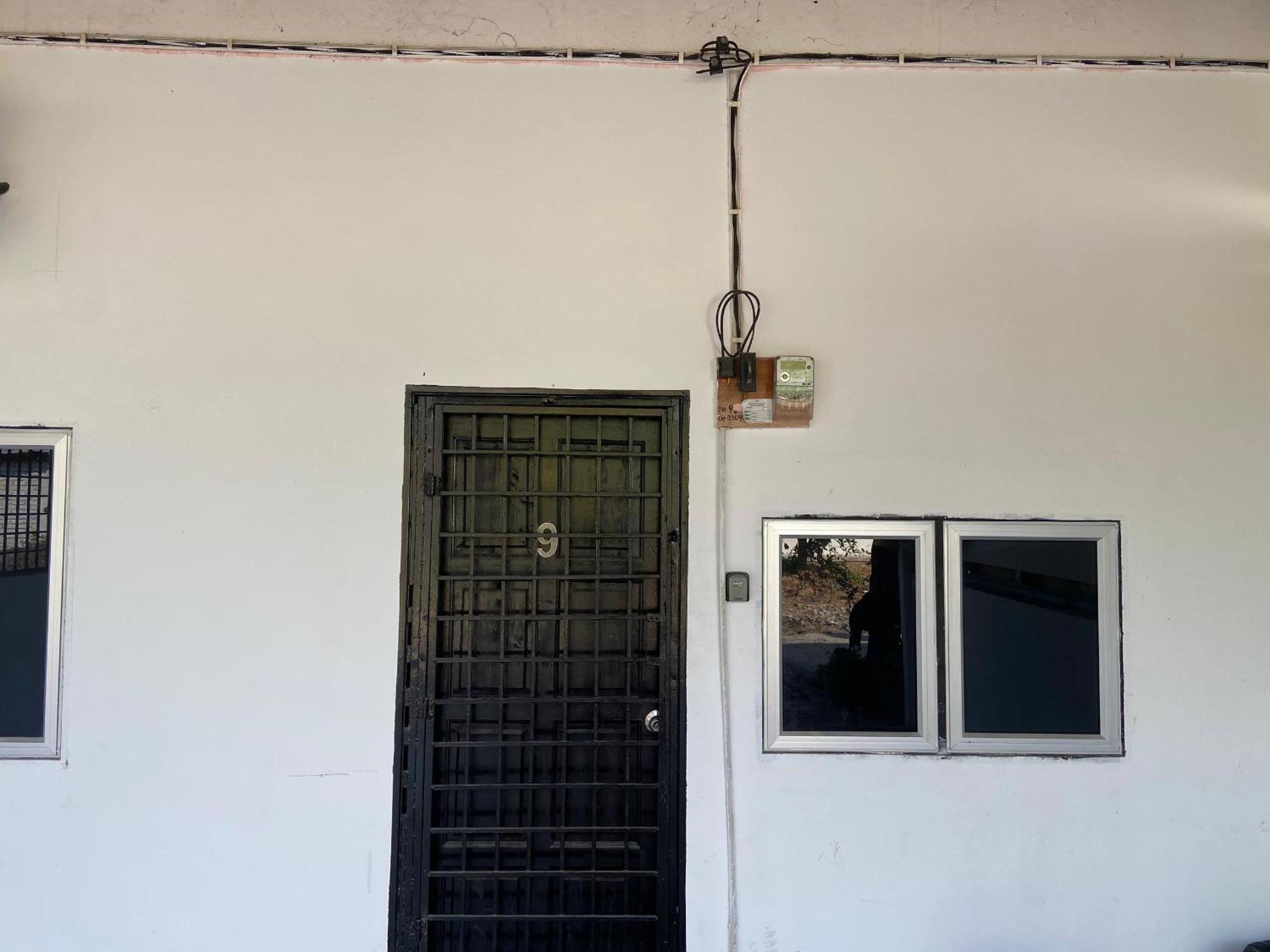 Two-Bedroom House photo 2