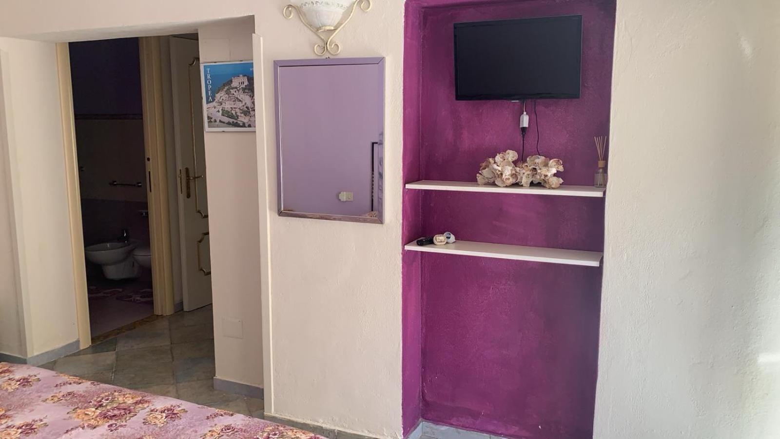 Standard Triple Room - Photo 9