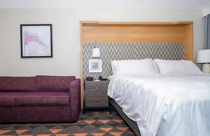 Standard King Room - Photo 2