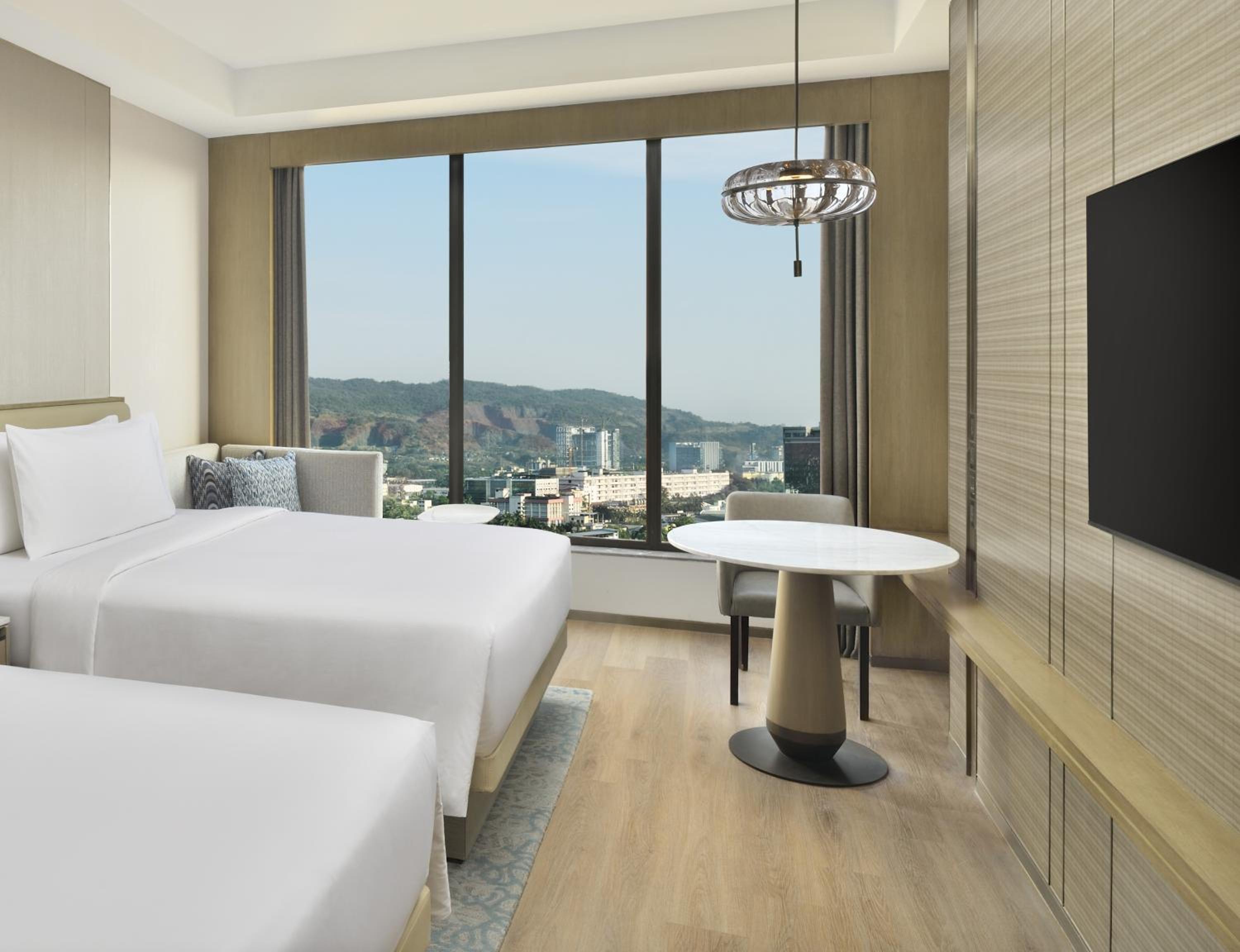 Guest room, 2 Twins, Hill view – 10% discount on Food and Soft Beverage, Spa and Airport Transfers