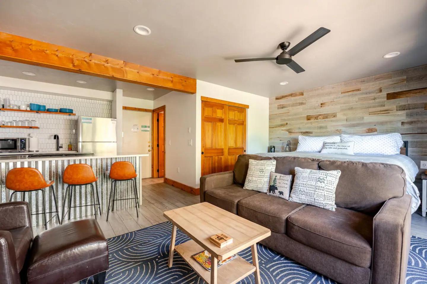 Studio Apartment photo 1