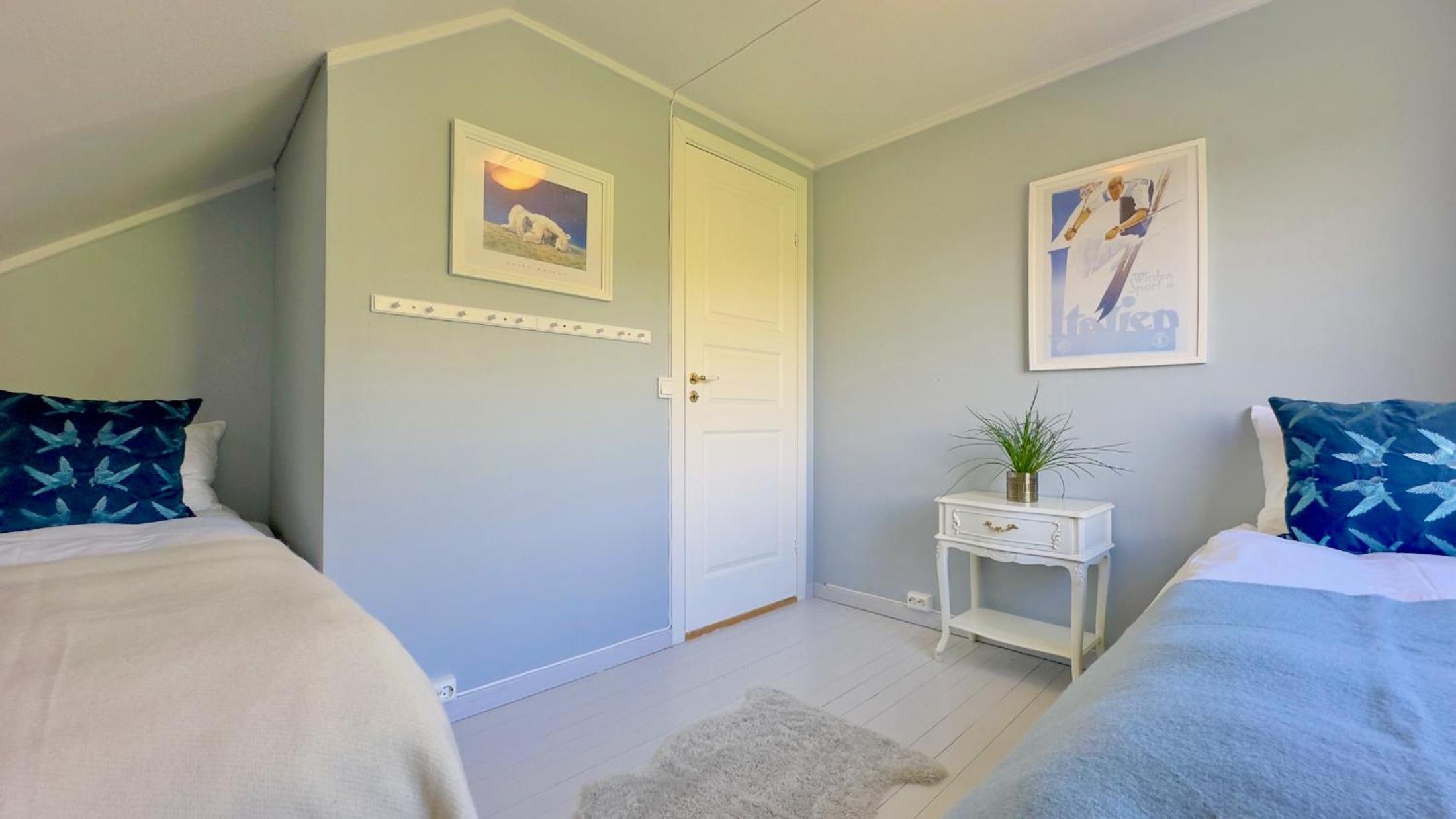 Three-Bedroom House photo 1