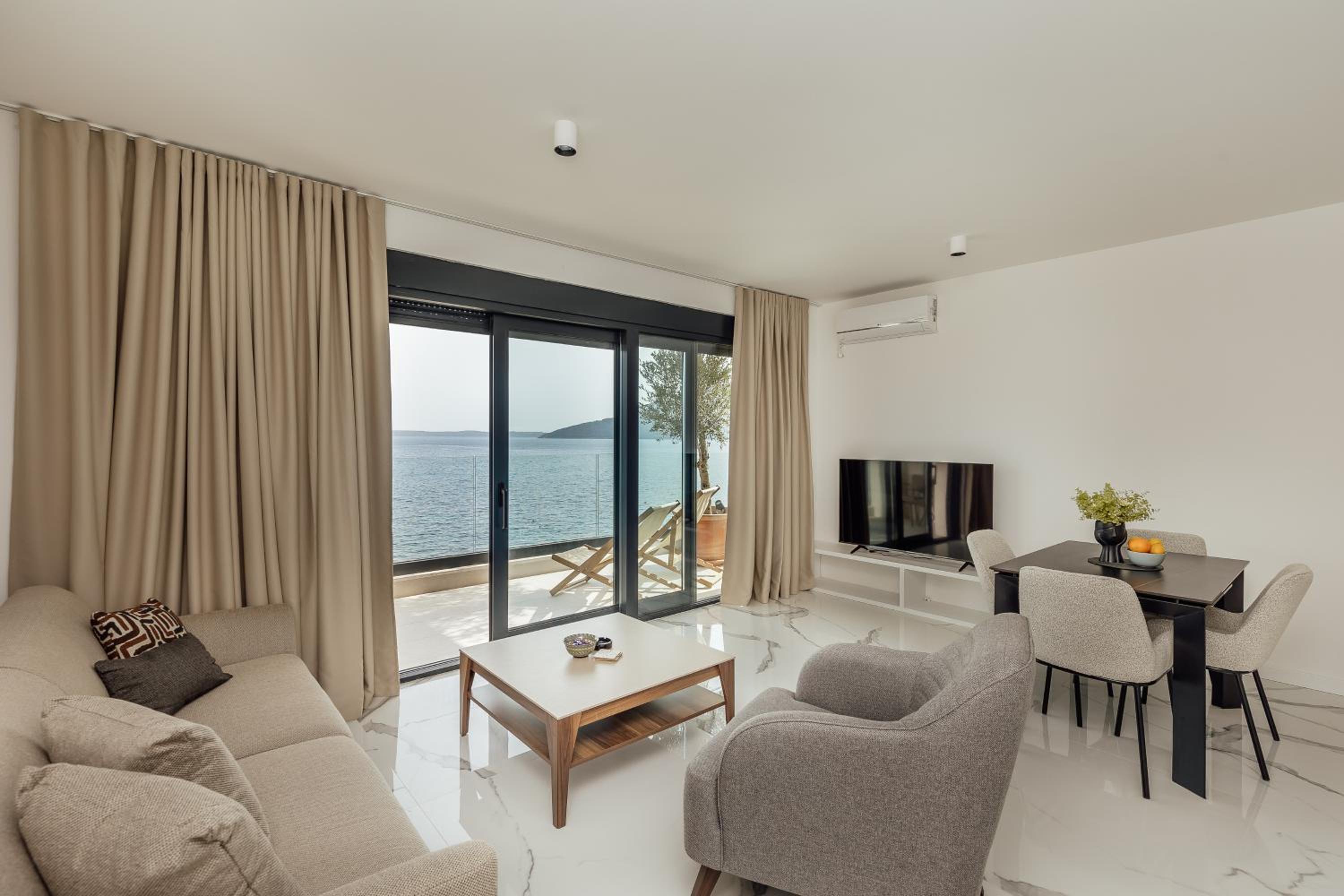 Two-Bedroom Apartment with Balcony and Sea View