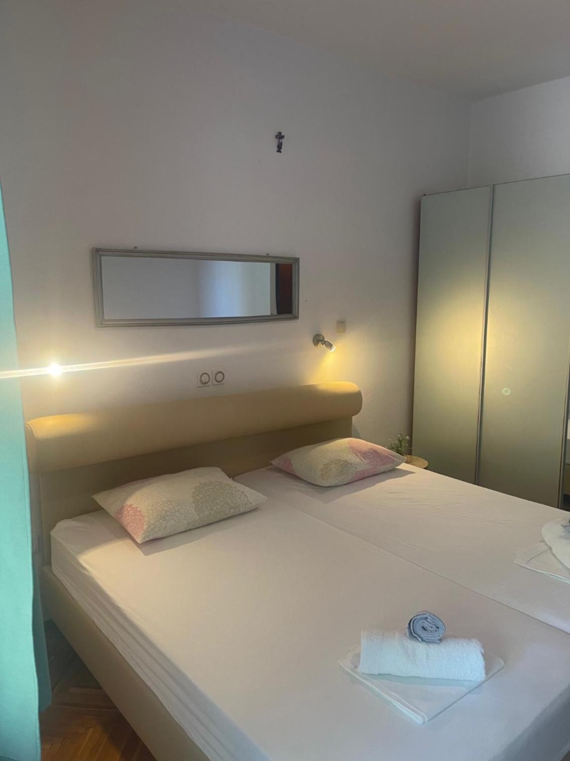 Classic Triple Room - Photo 4