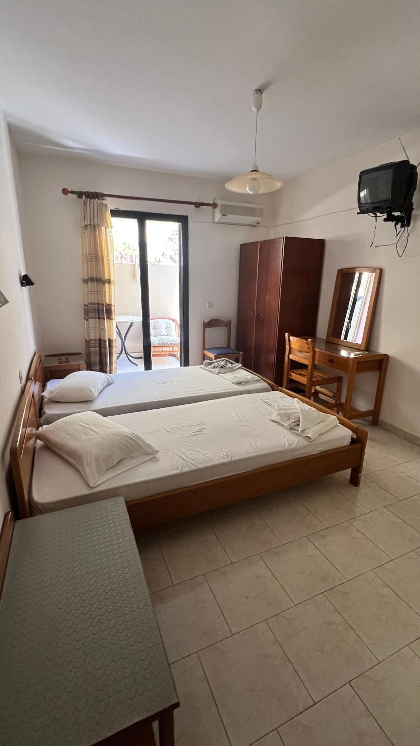 Twin Room With Mountain View