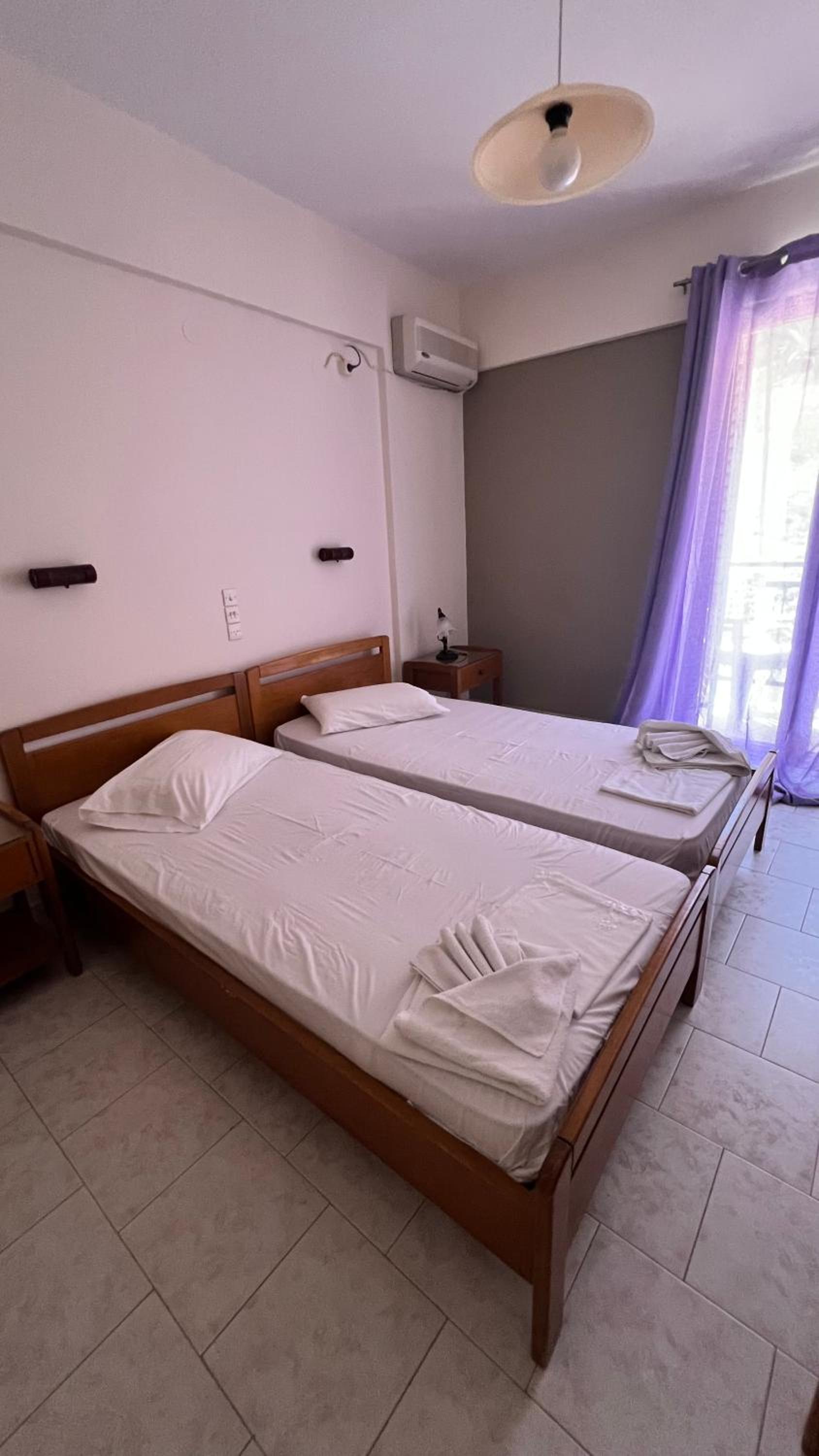 Twin Room with Mountain View photo 3