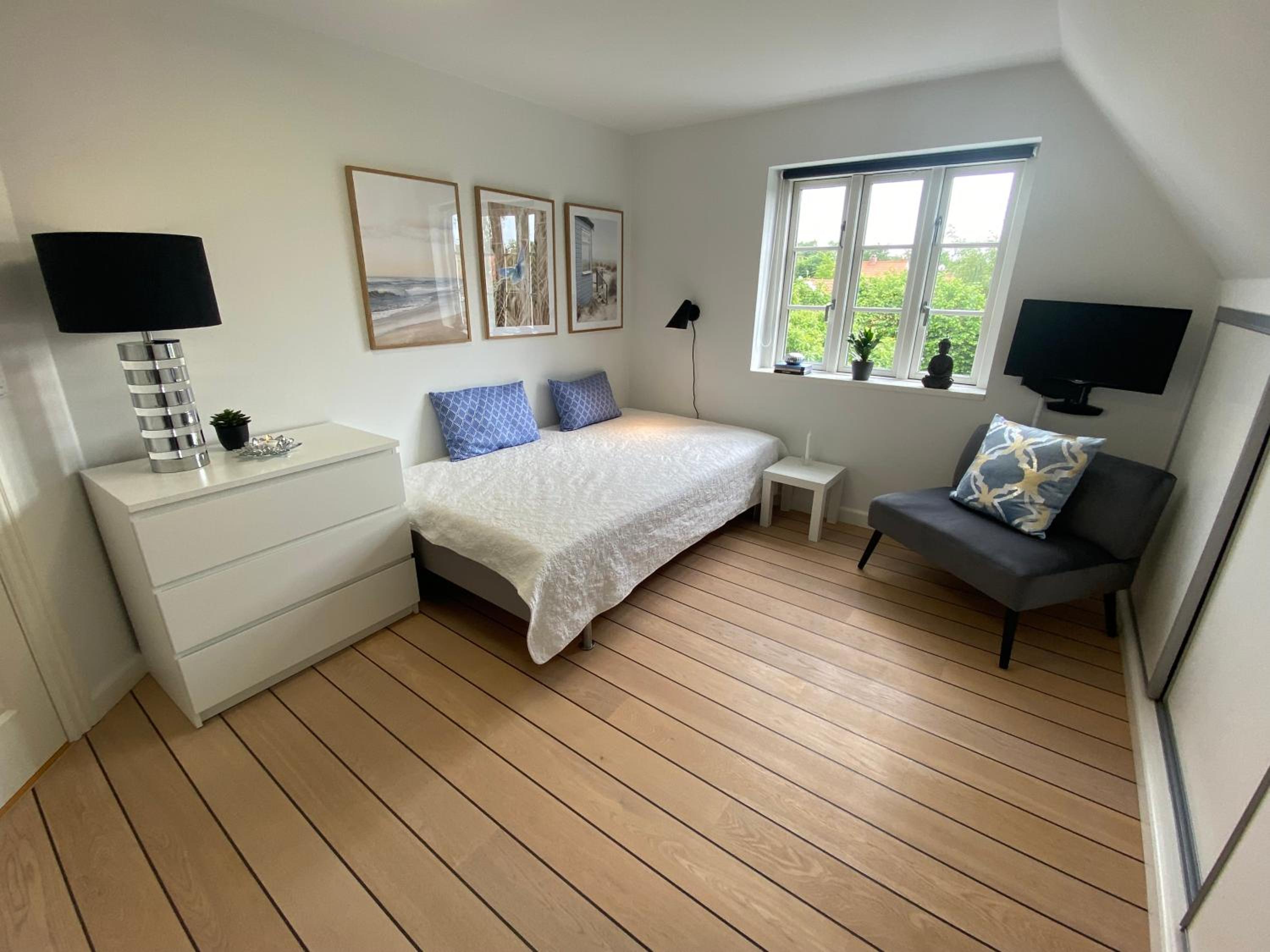 Single Room photo 1