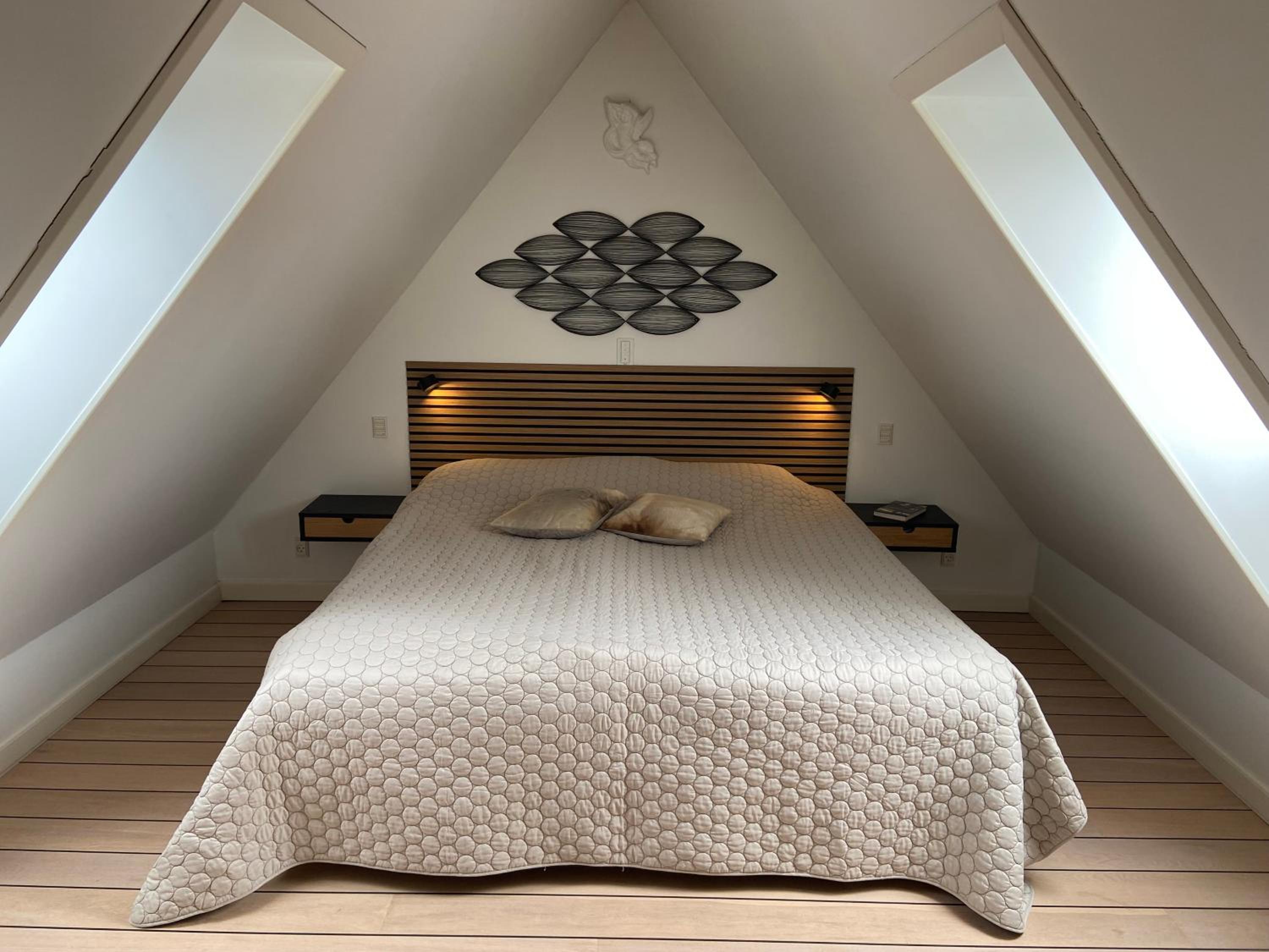 Large Double Room photo 1