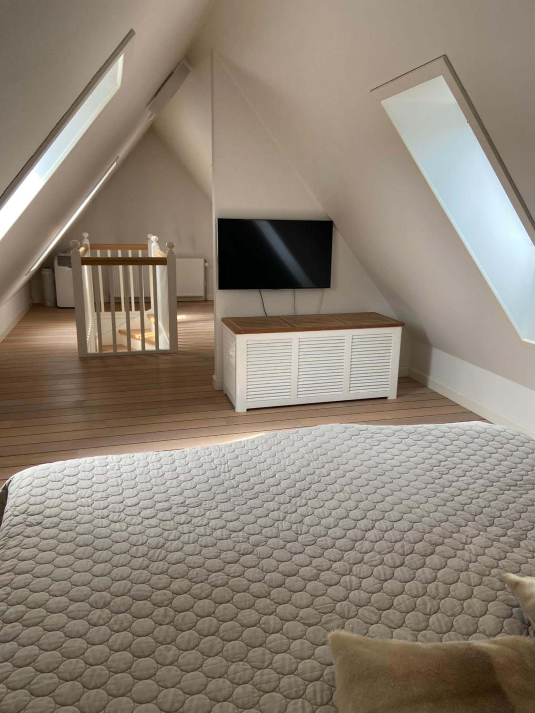 Large Double Room photo 3
