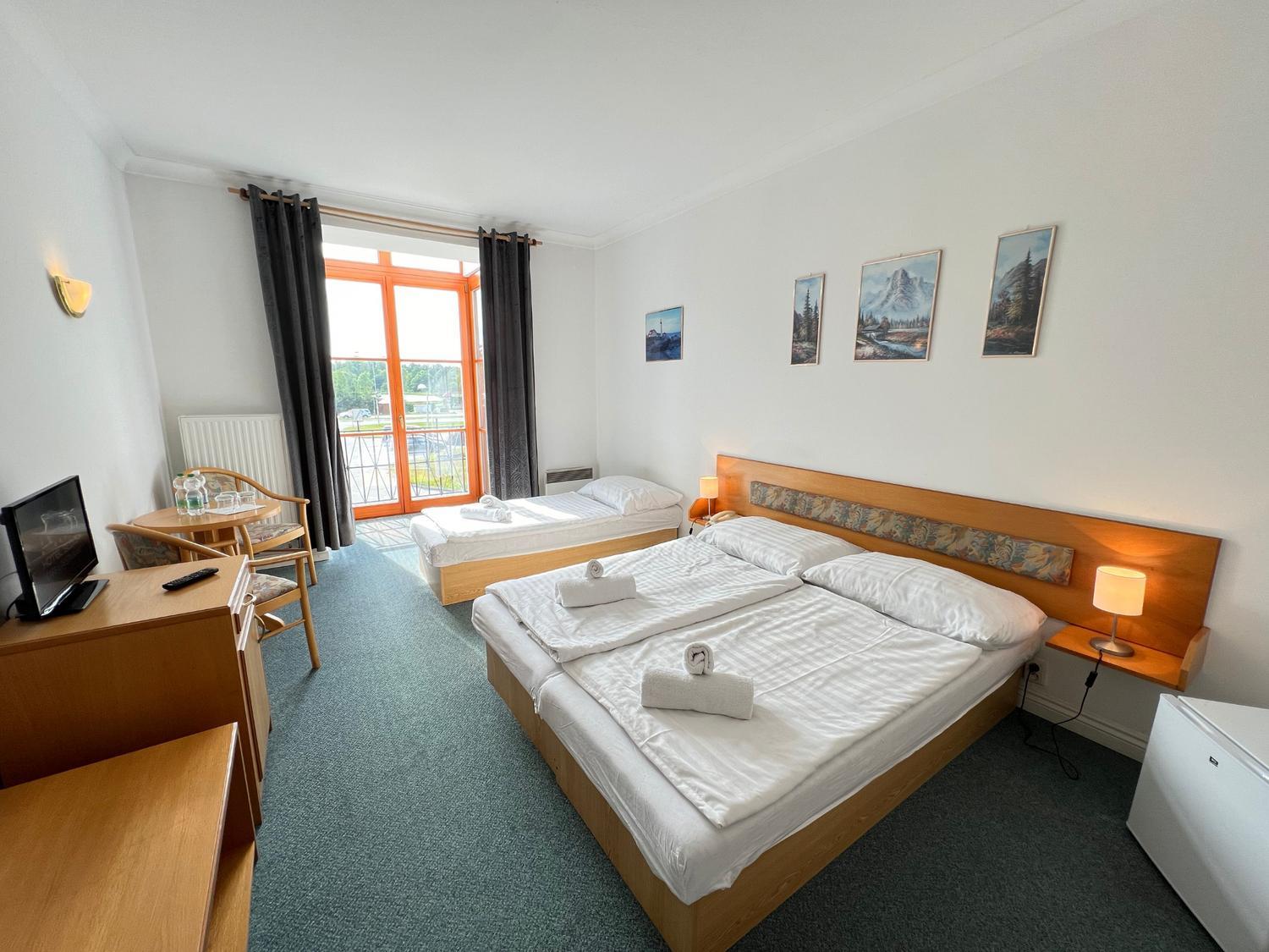 Triple Room