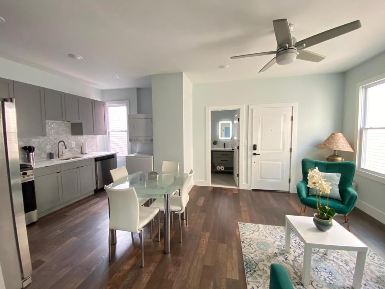 Two-Bedroom Apartment photo 1