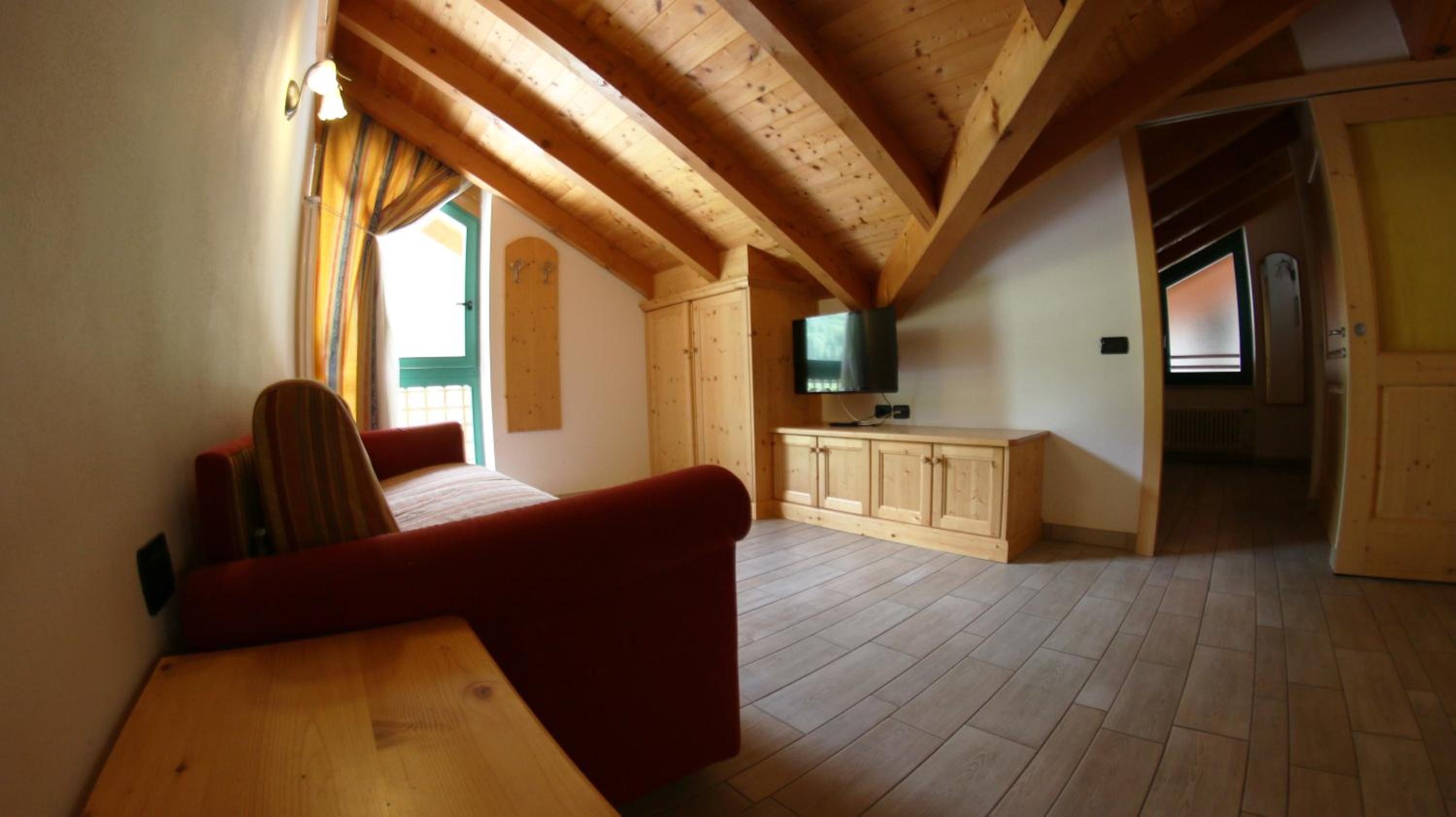 Apartment - Photo 4