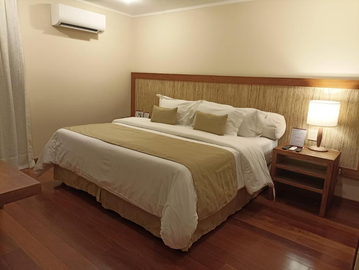 Standard Double or Twin Room photo 3