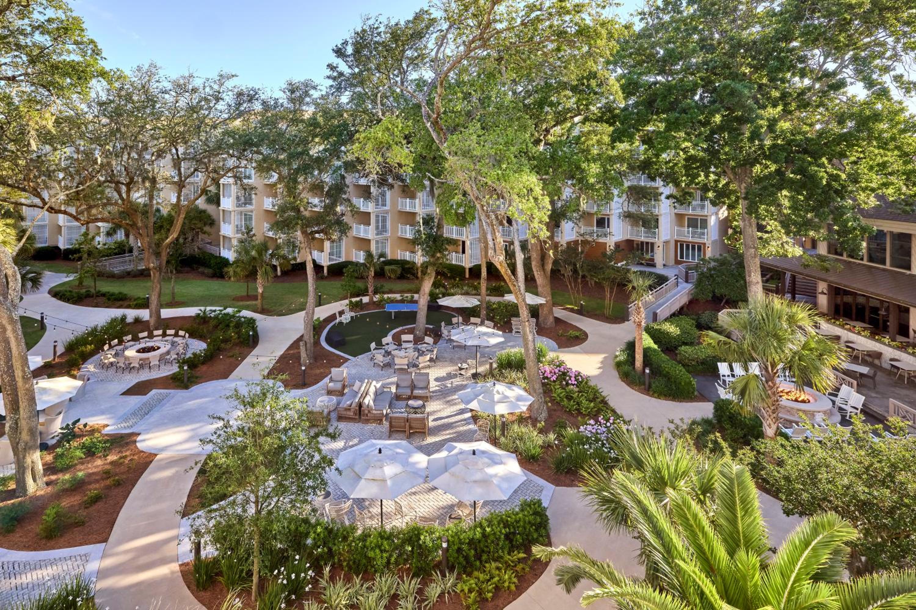 Courtyard View Studio Suite with Two Queen Beds ADA