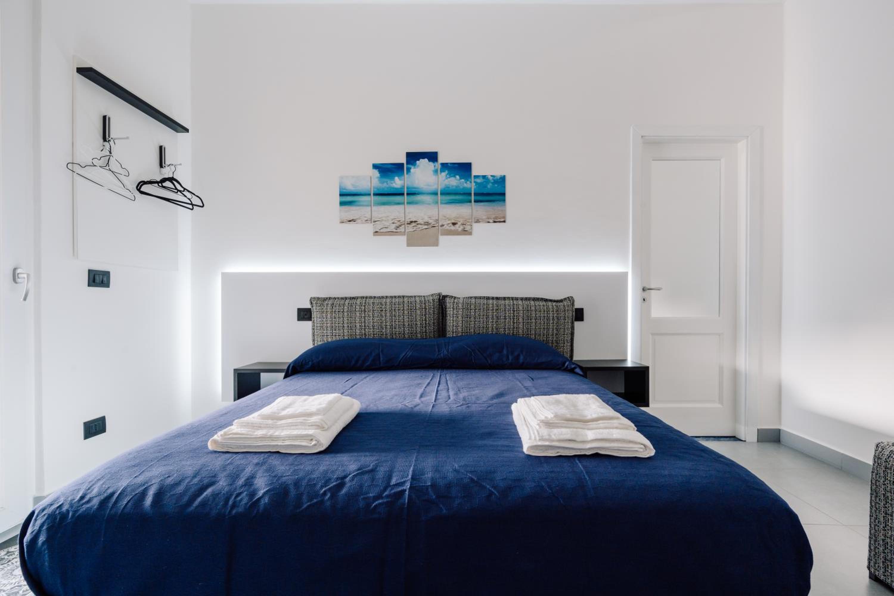 Triple Room with Terrace photo 1