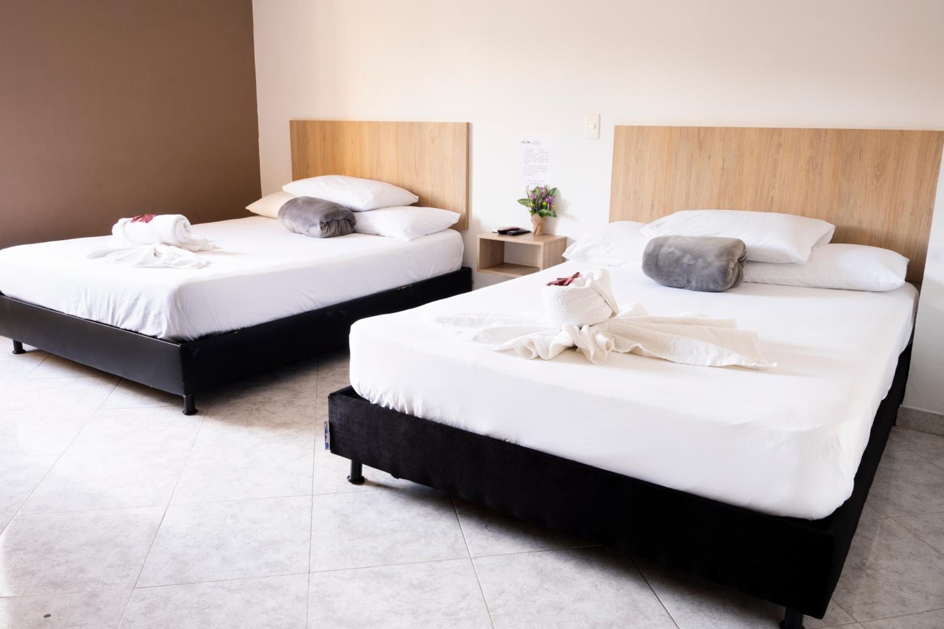 Double Room with Two Double Beds photo 1