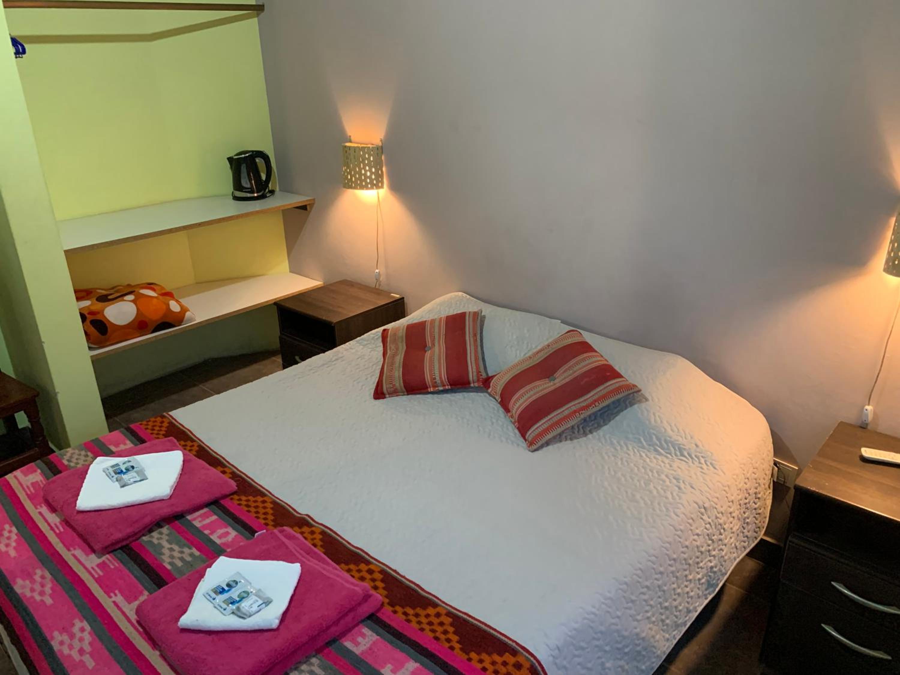 Double Room with Private Bathroom photo 3
