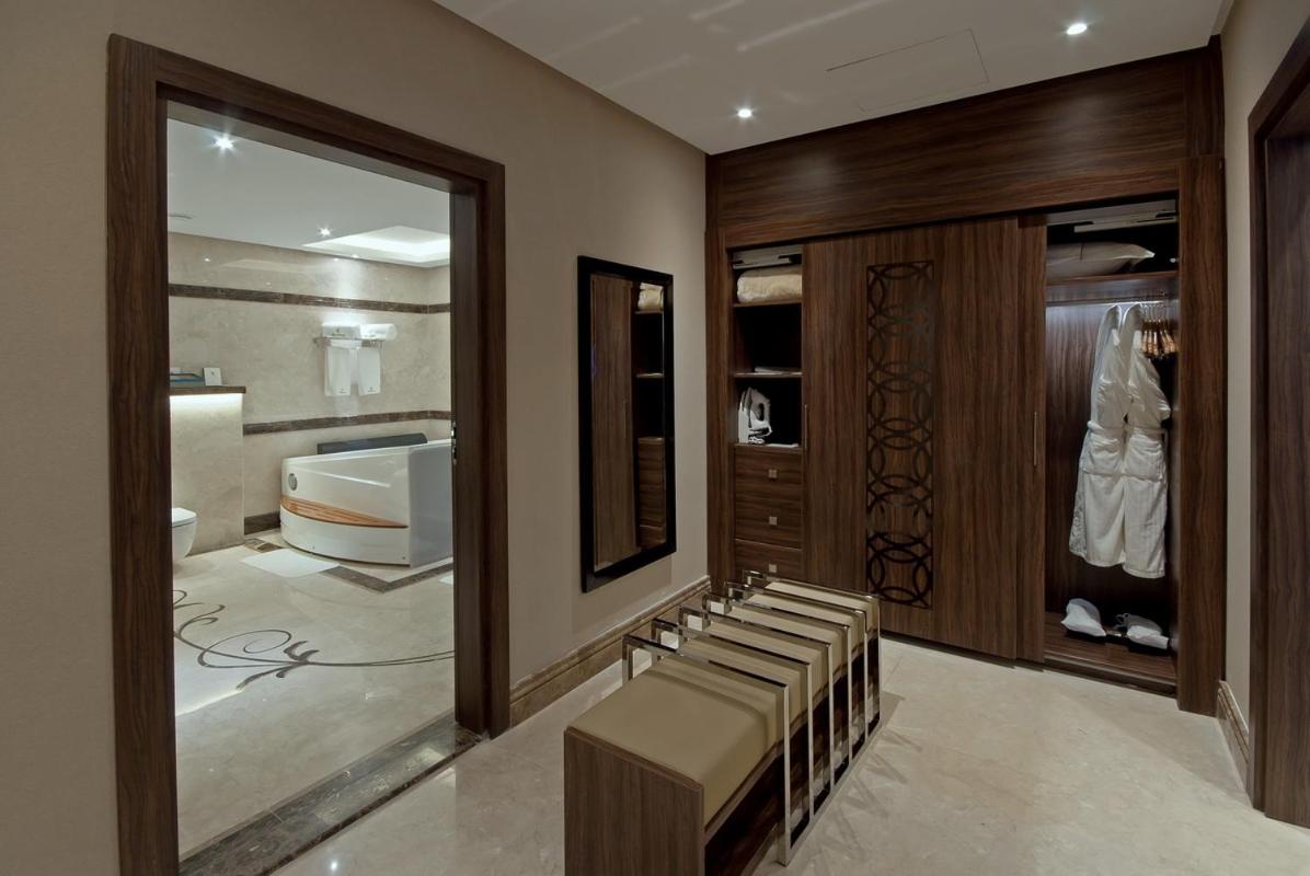 Presidential Suite