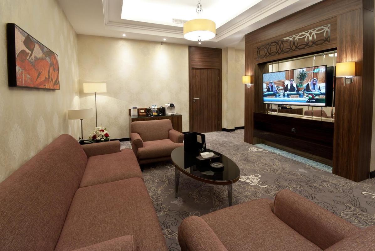 Presidential Suite photo 3