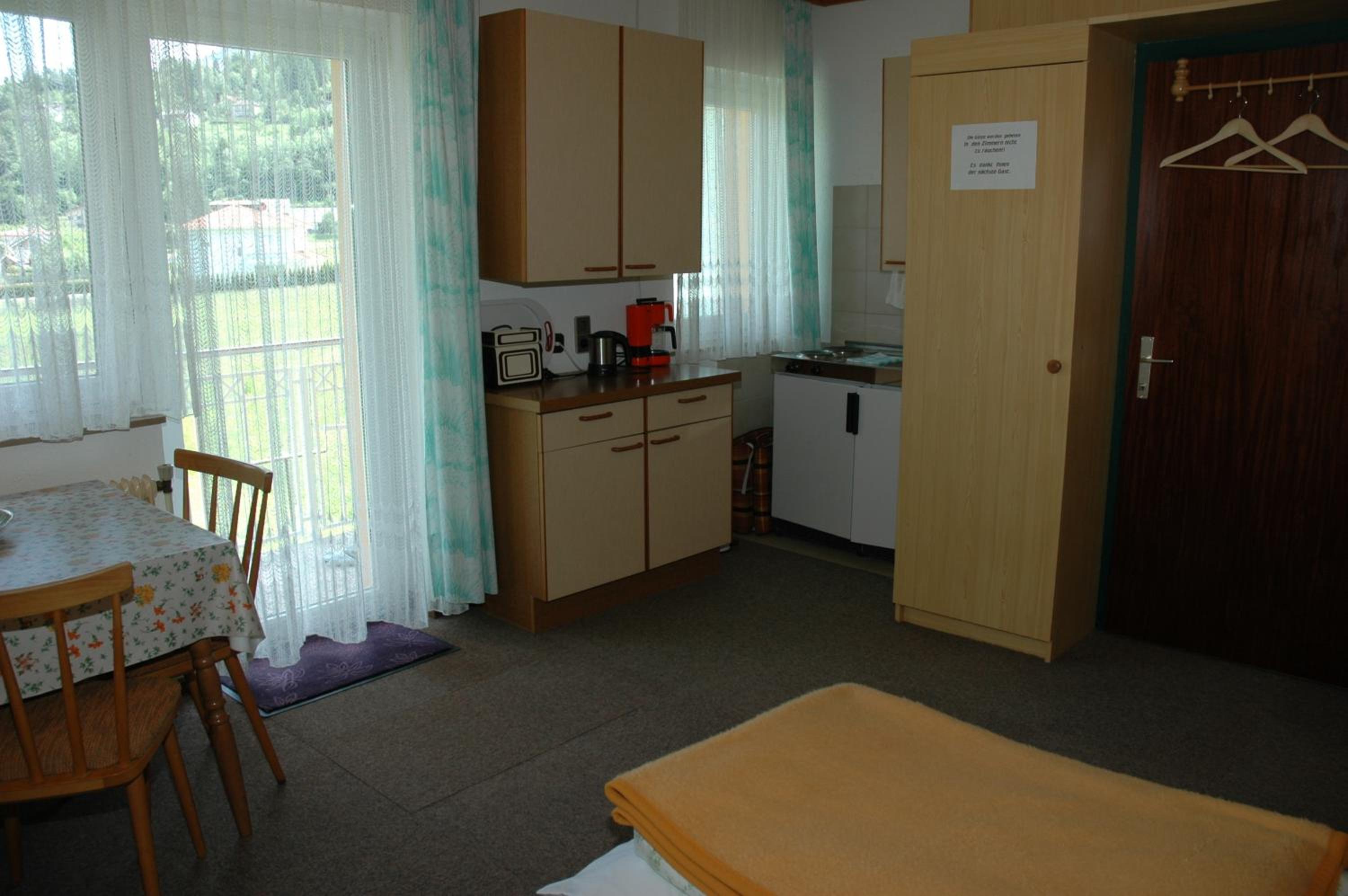 Apartment with Mountain View photo 1