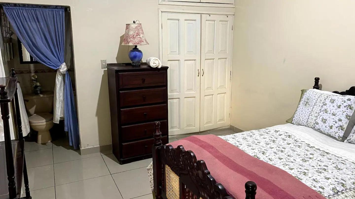 Three-Bedroom House photo 1