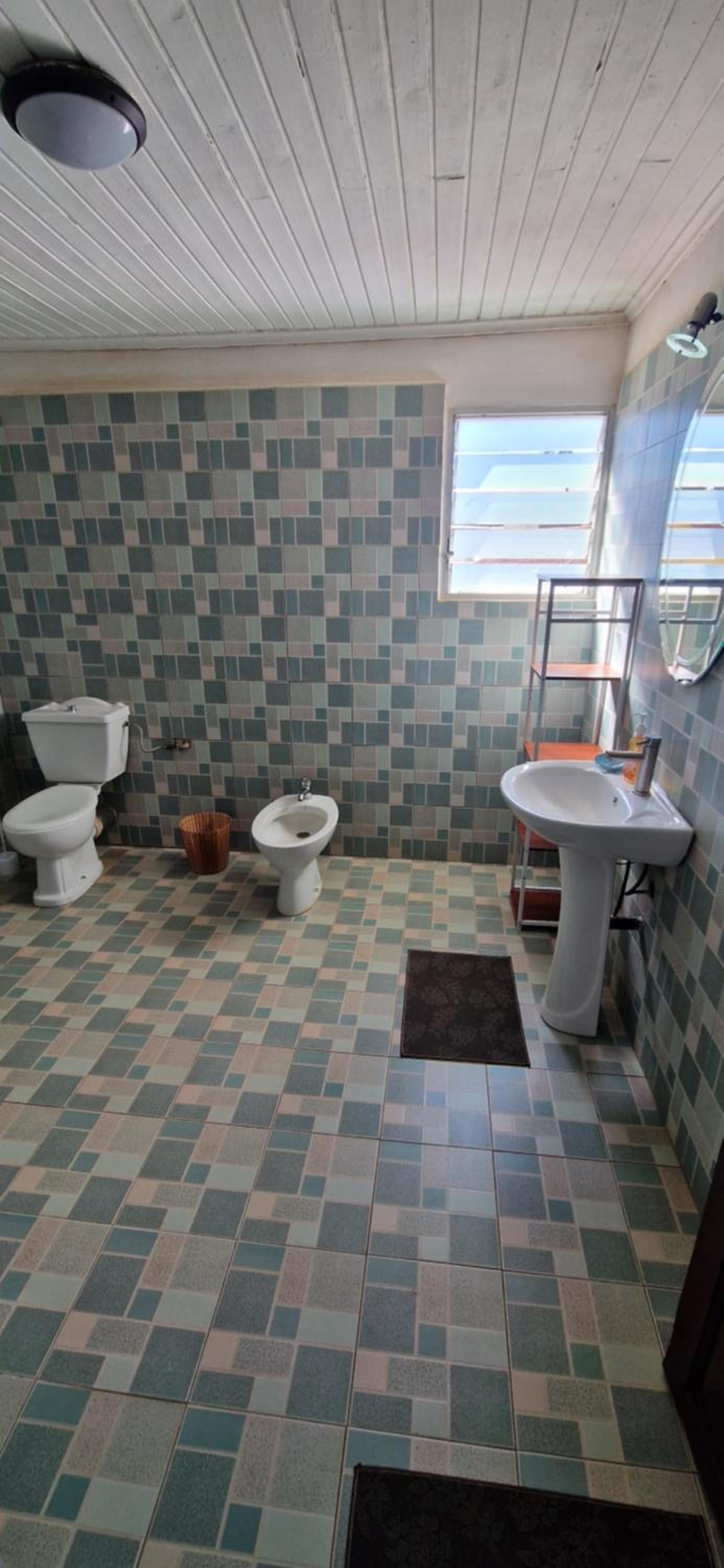Double Room With Shared Bathroom photo 2
