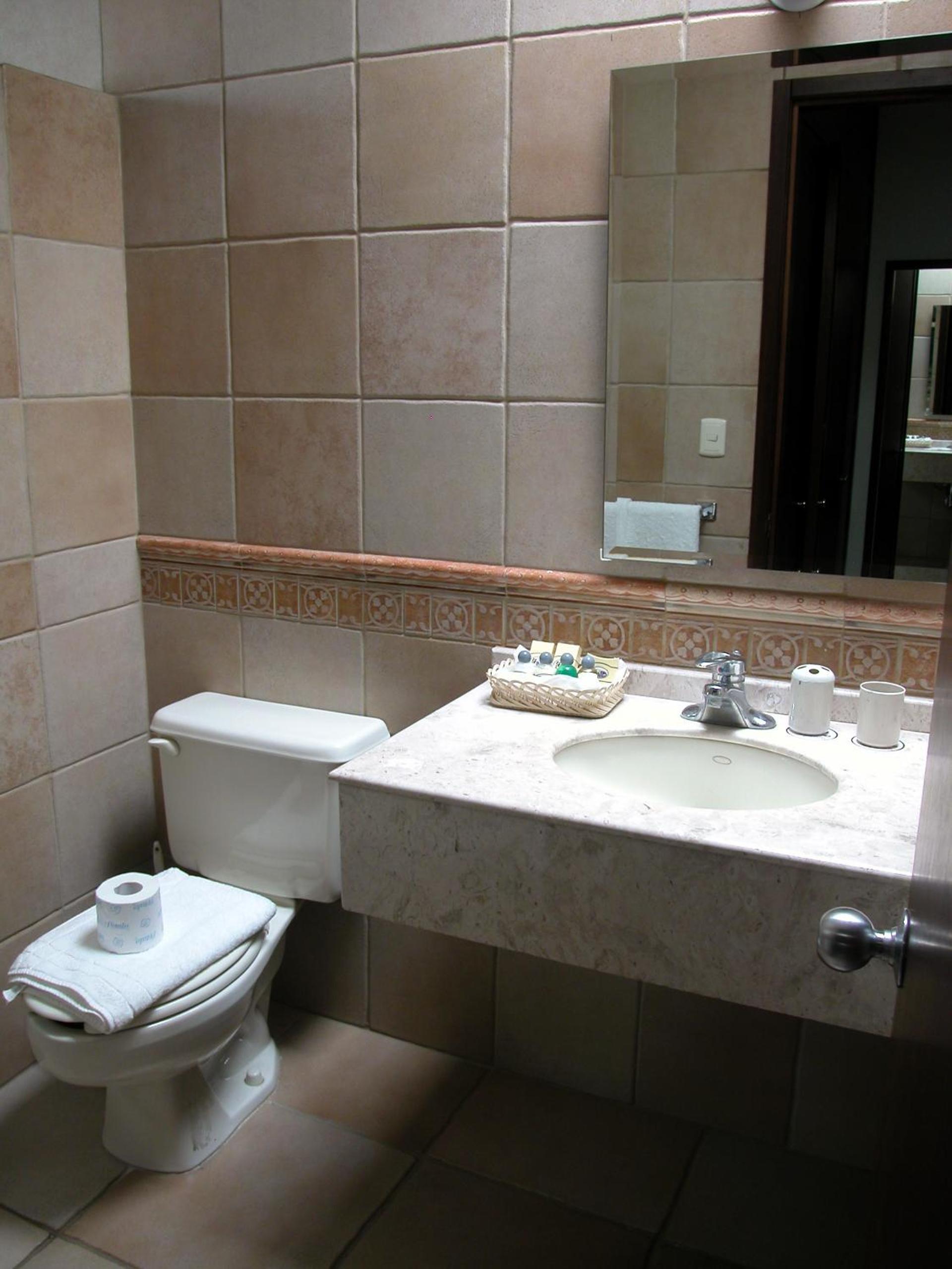 Apartment - Ground Floor photo 3