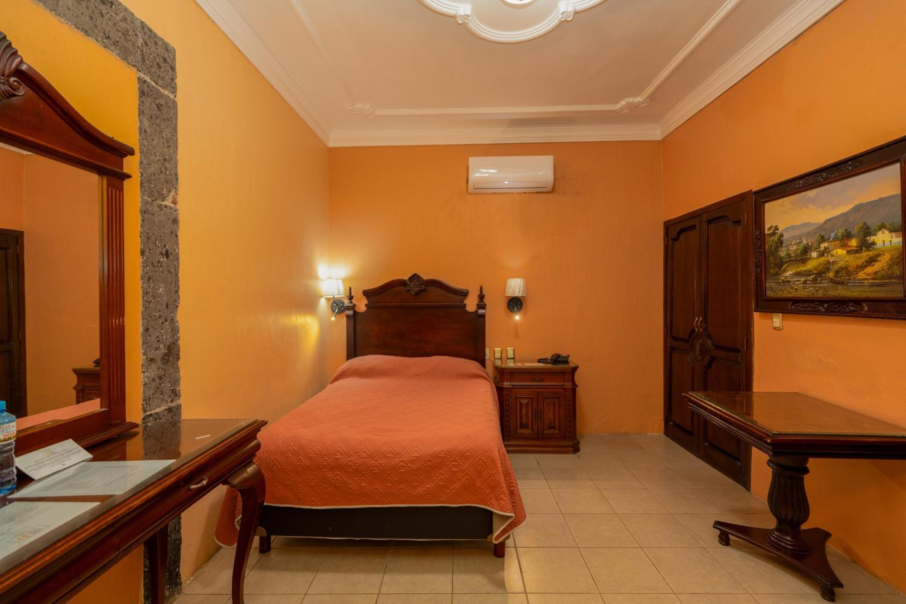 Double Room - Photo 1