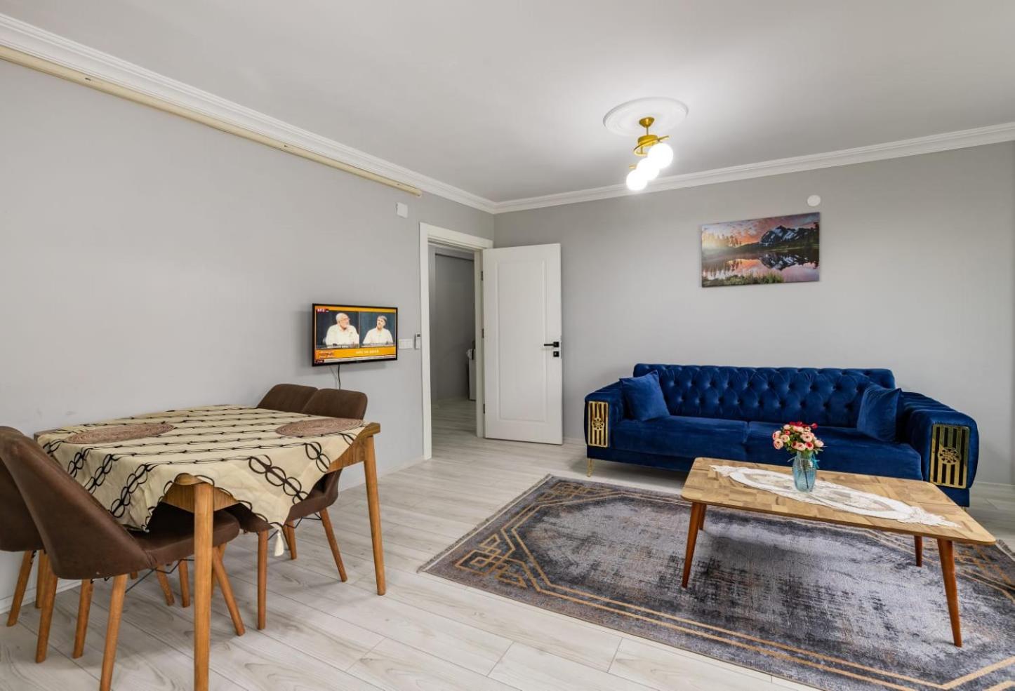 Two-Bedroom Apartment - Photo 7