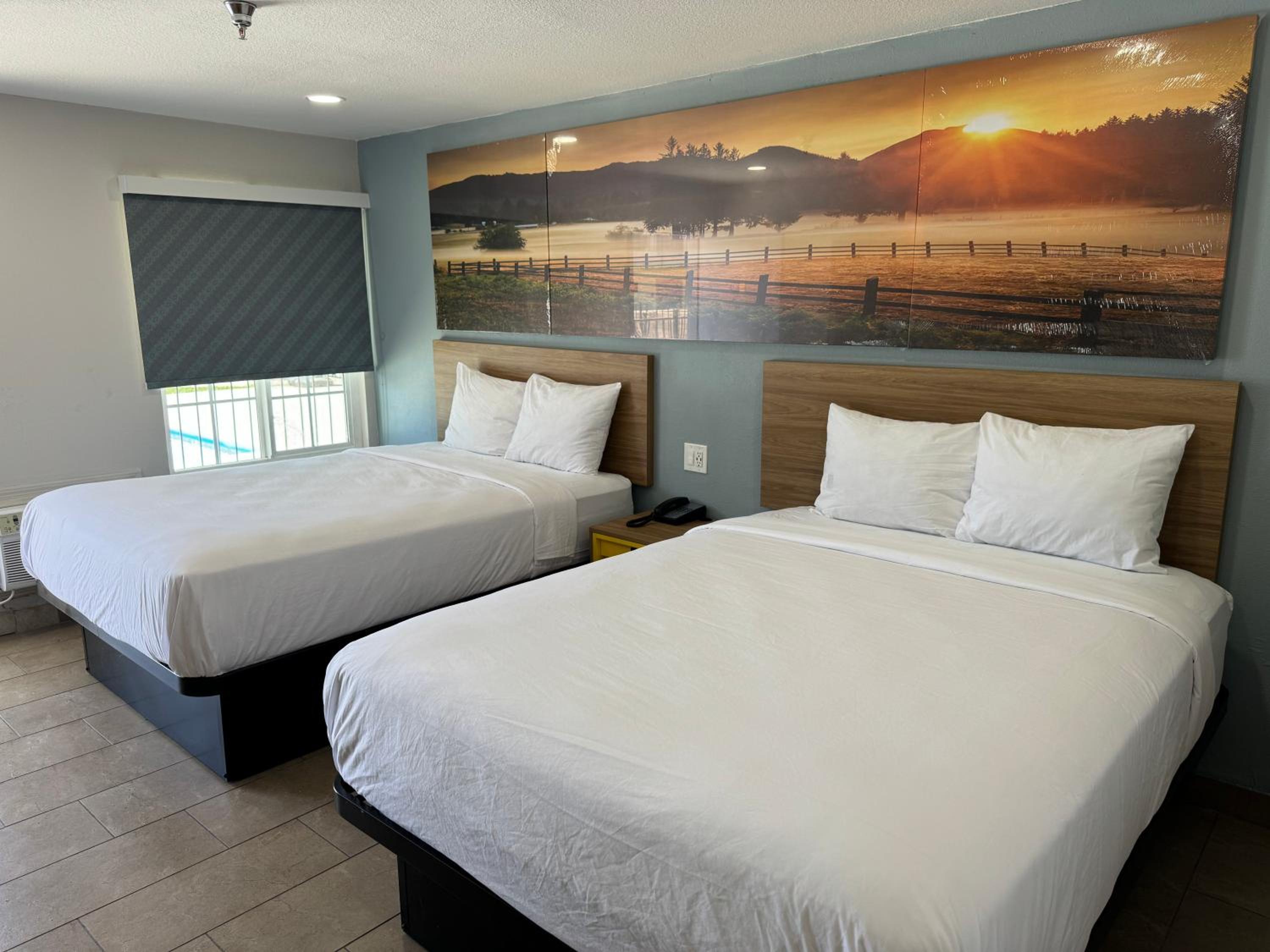 Room with Two Queen Beds and Mobility/Hearing Access and Roll-In Shower, Non-Smoking - Photo 4