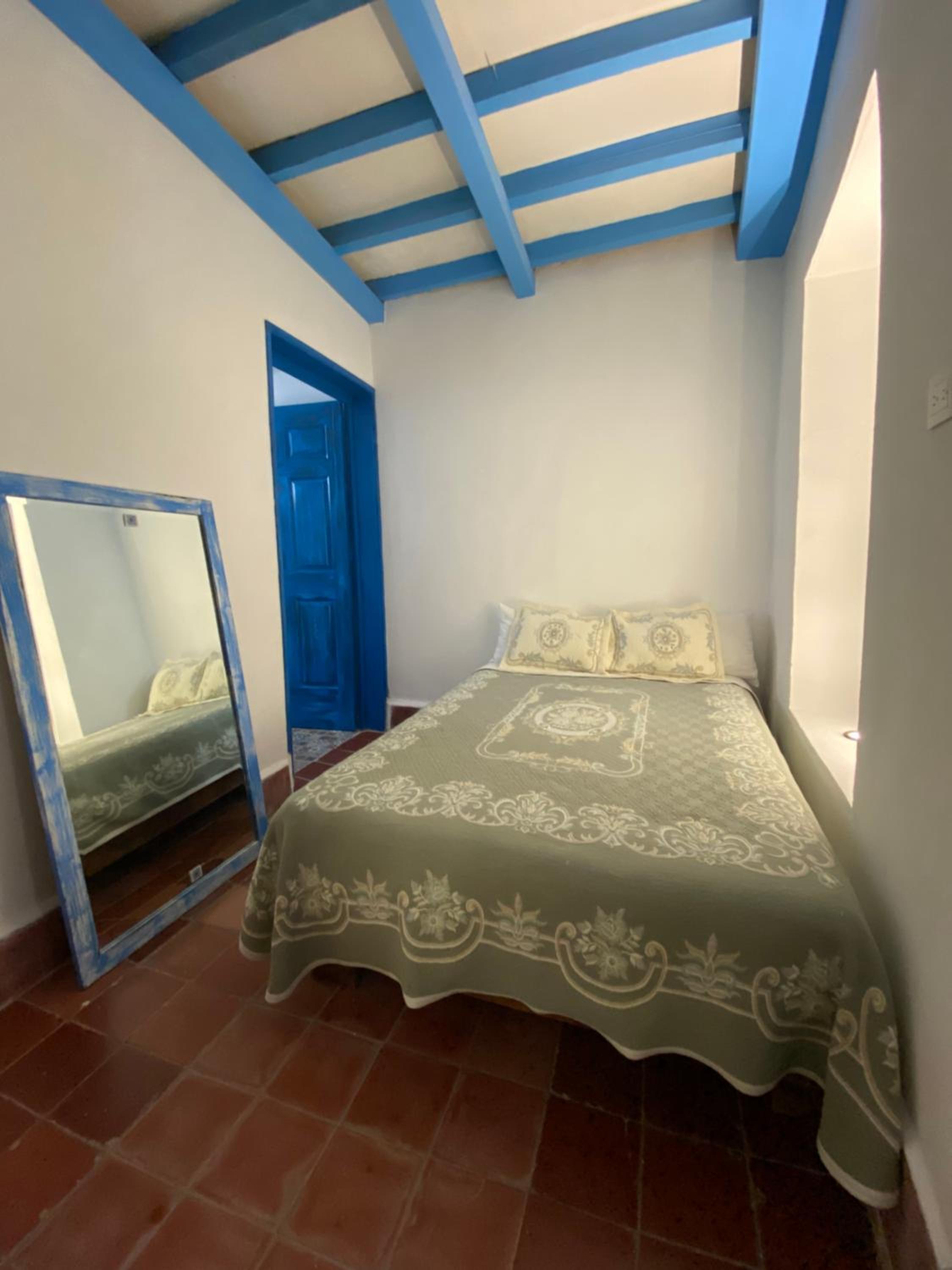 Twin Room with Private External Bathroom - Photo 3