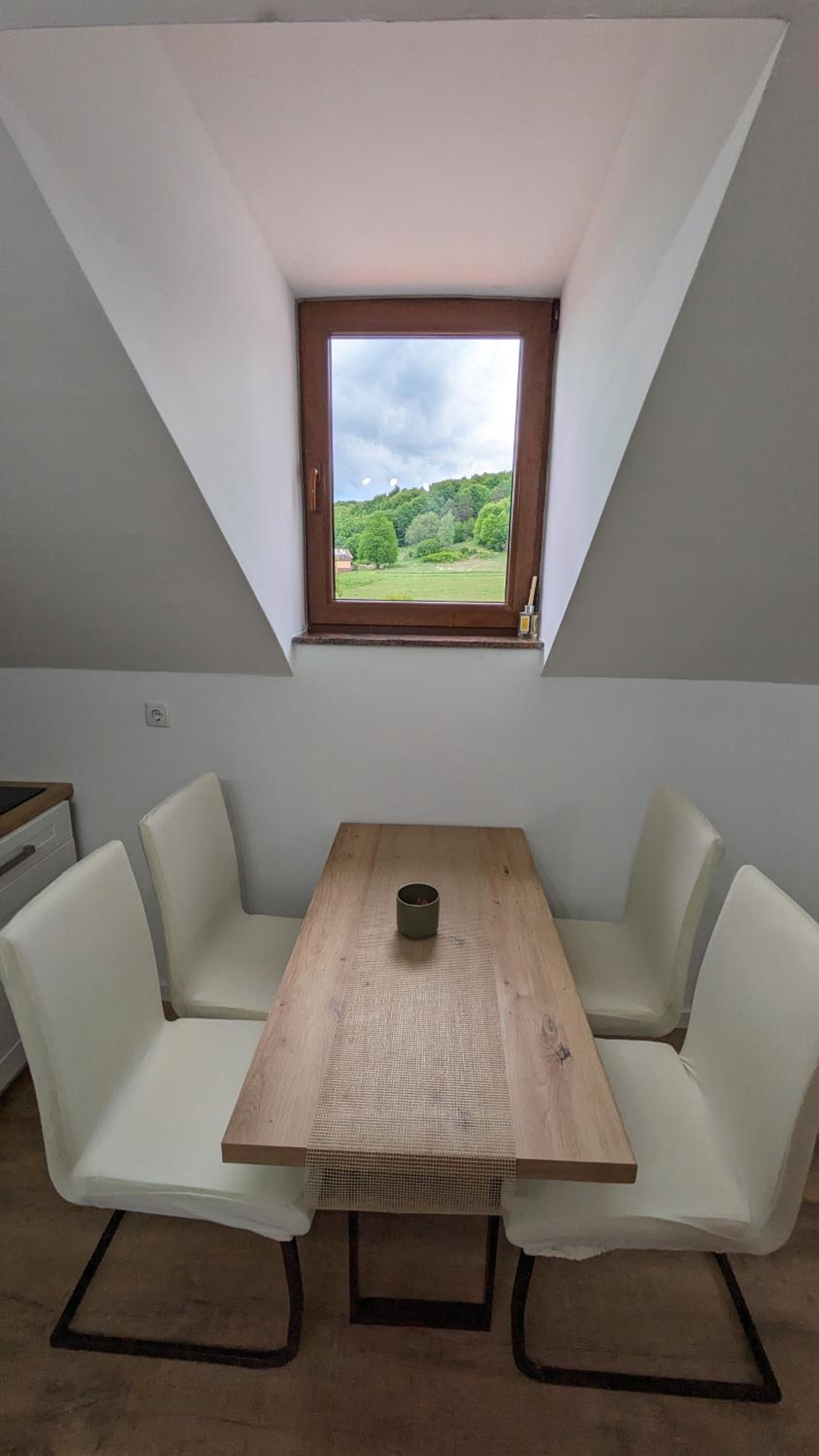 One-Bedroom Apartment - Photo 4