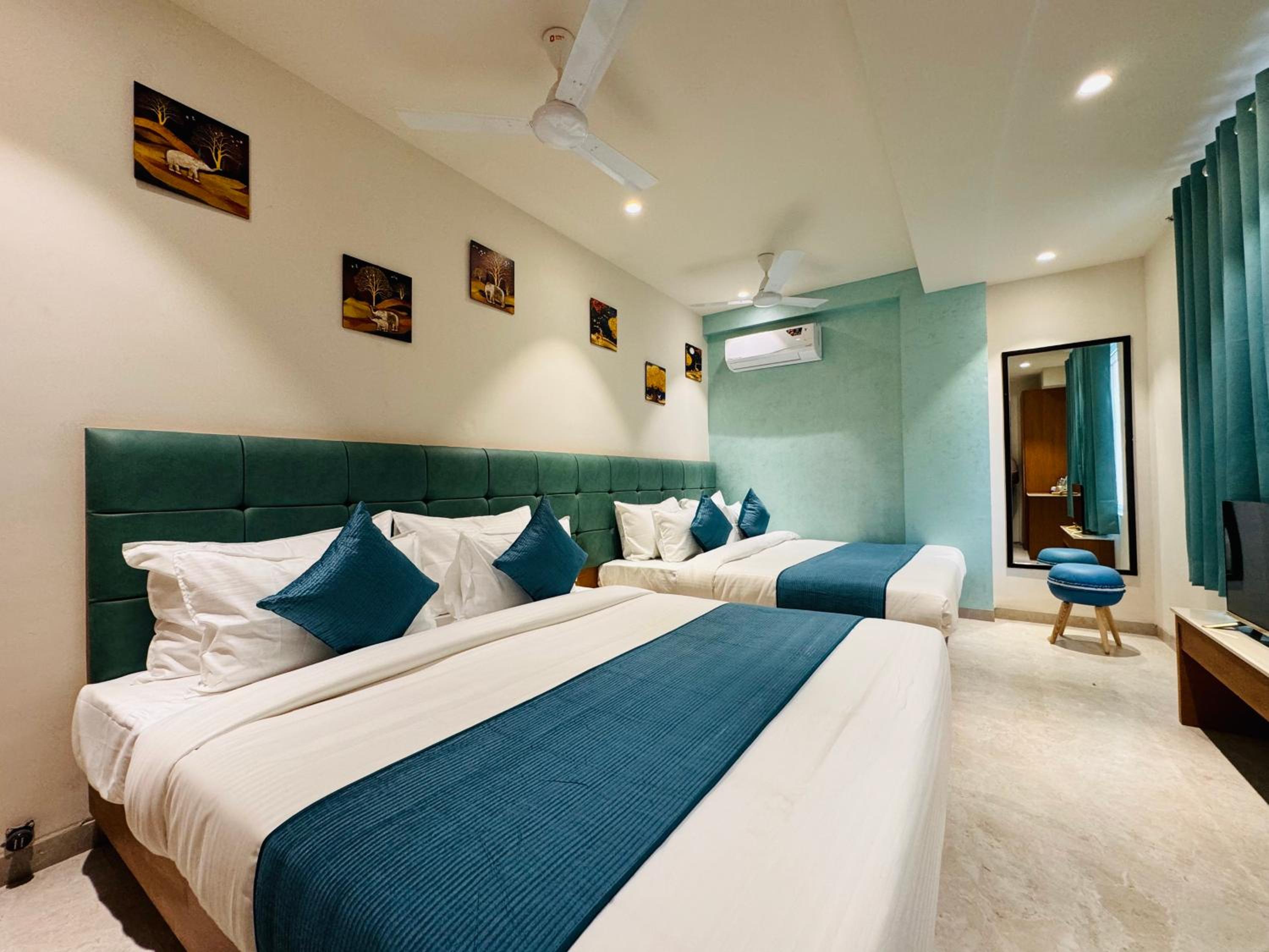 Superior Quadruple Room photo 1